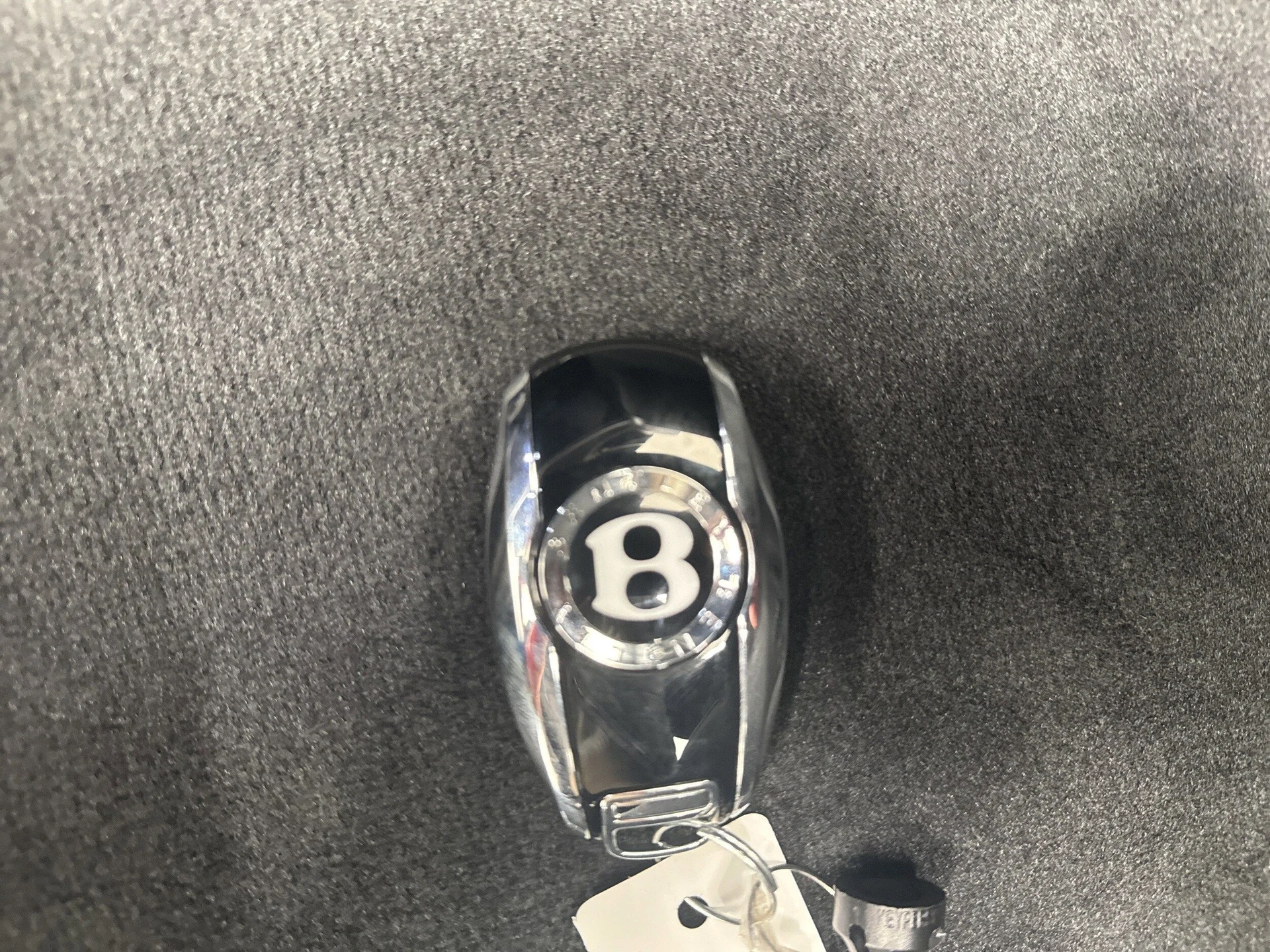 mph029_2523819082_3e5e63612a3ef5d9a36af7432eee64f9x_01b40c668d