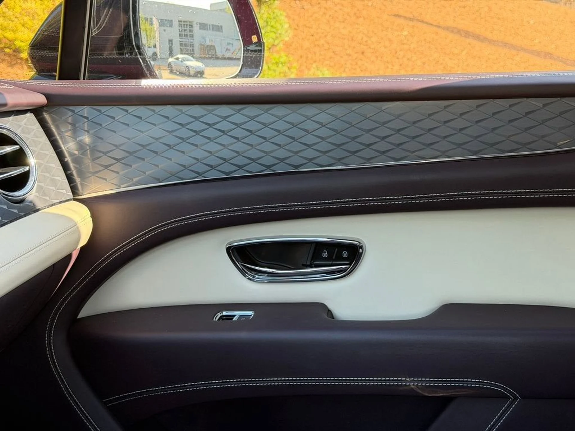 mph029_2525629092_46a1c30641ed434fa0324a9effa2c73f_f55cd8a0a3