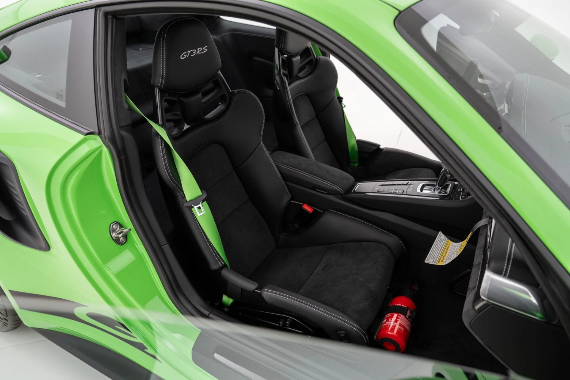 mph029_2526675169_Used_2019_Porsche_911_GT_3_RS_1774471168_5a84b4e66c