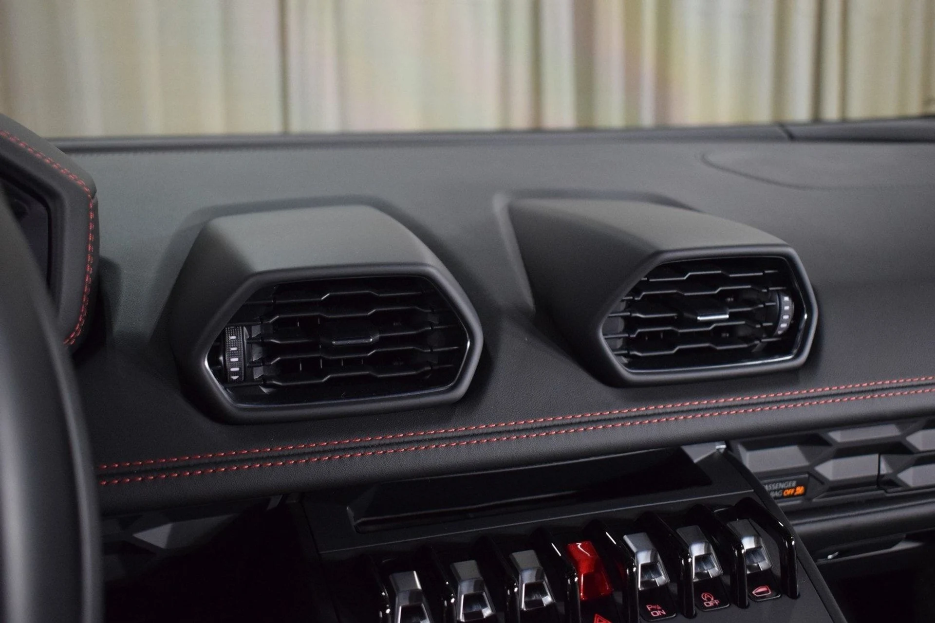 mph029_2534806432_e334df1873173eba23ade79ee81f5901x_4651a11202