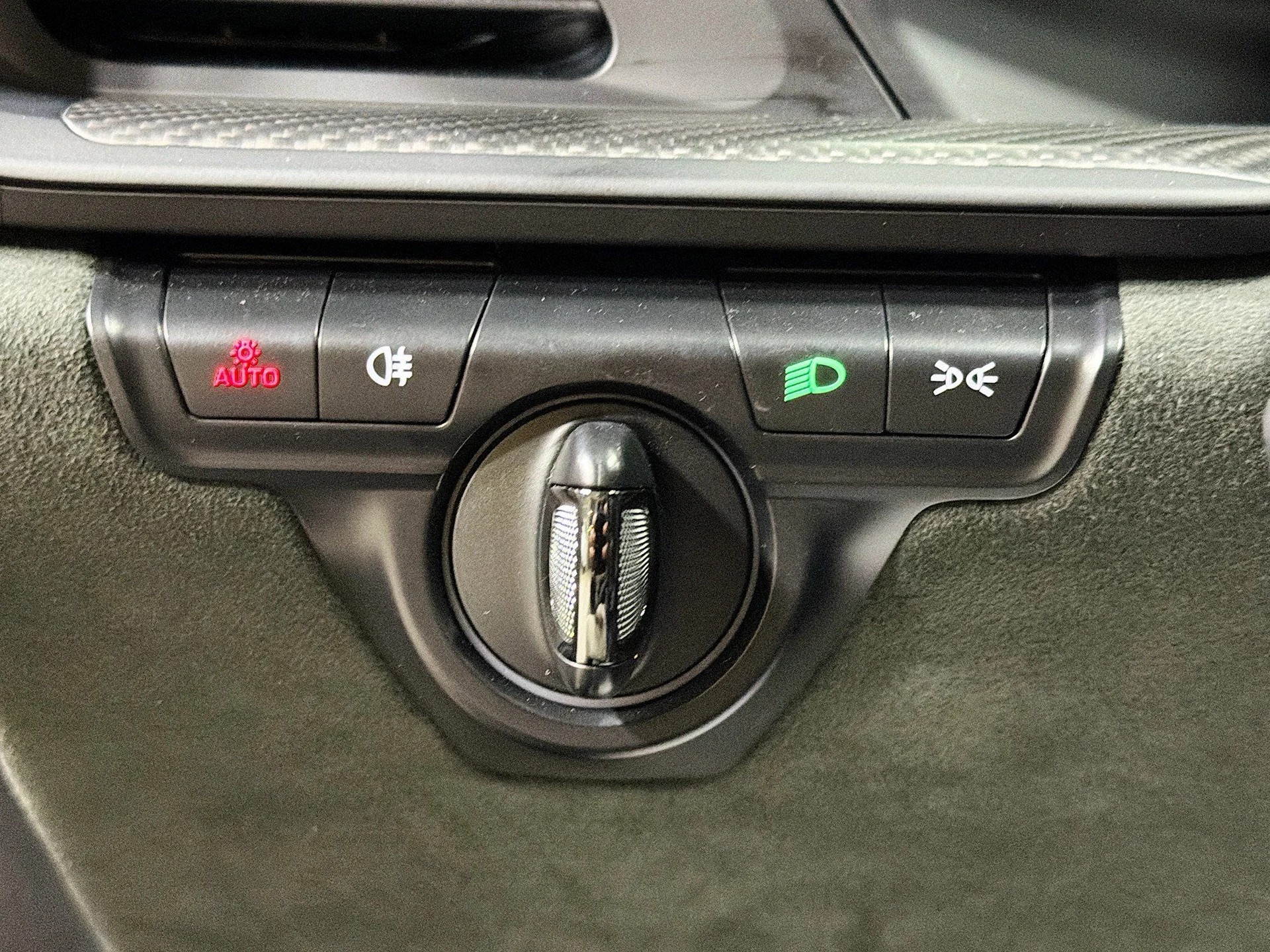 mph029_253677088_42ff7dde9f56d4f9133bfe77ad1b9e6e_189d2c3011