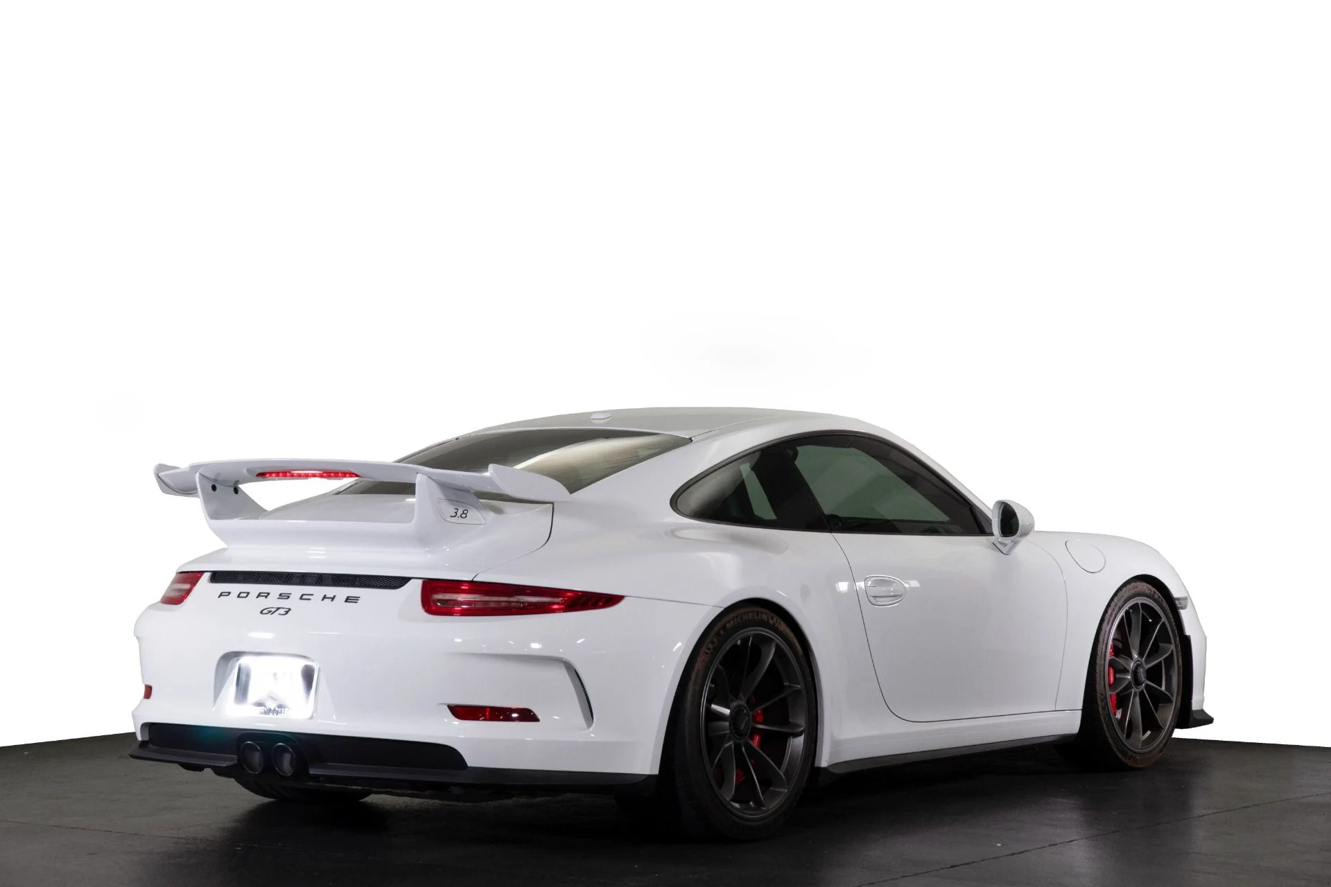 mph029_2536948435_Used_2015_Porsche_911_GT_3_1777044815_220a70c80b