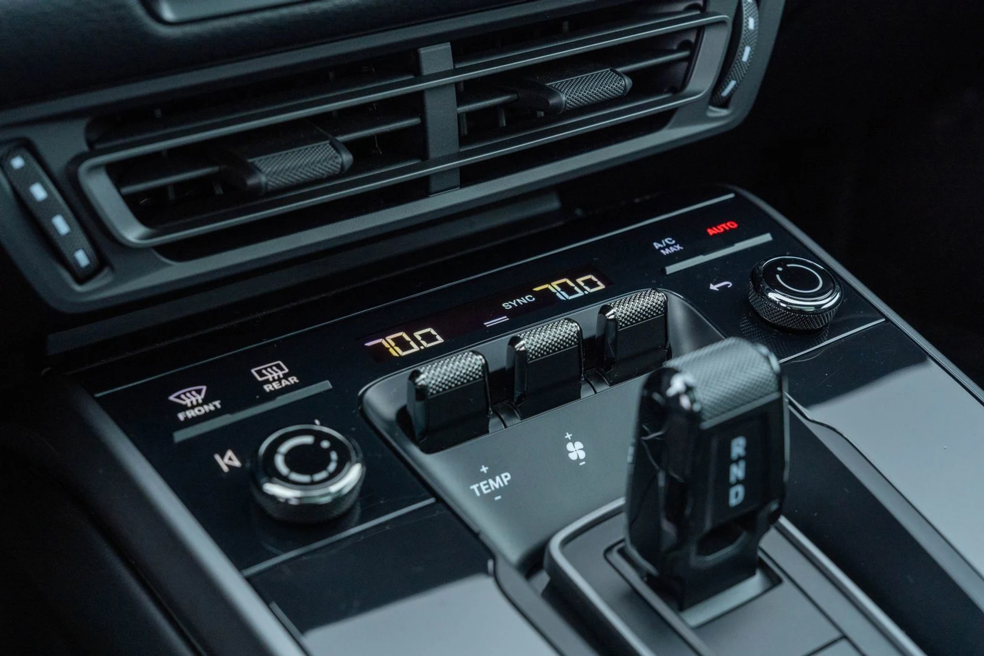 mph029_2542230070_06a2bcc6d703532429a686a969de619c_2631135762