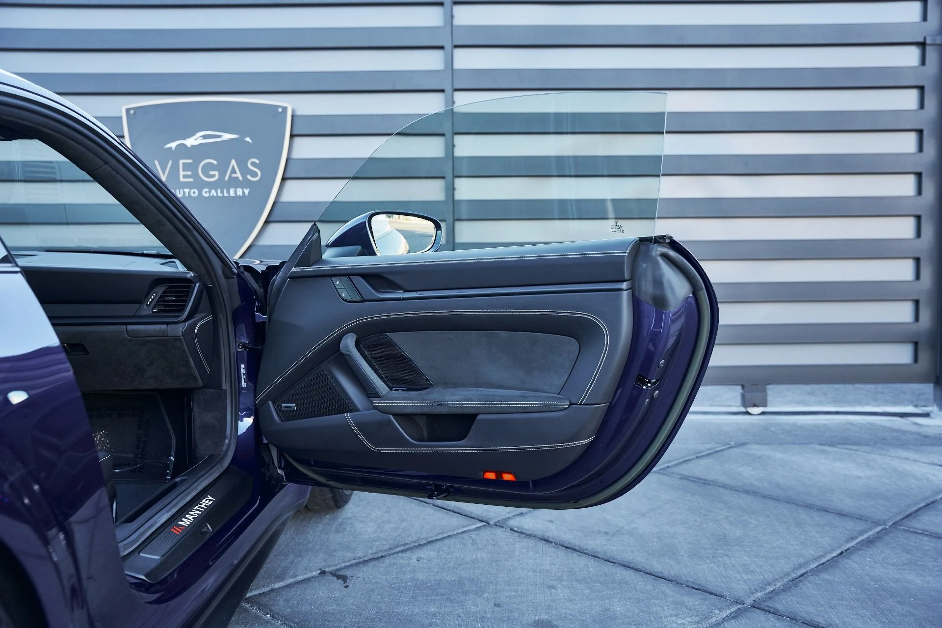 mph029_2548202756_Used_2023_Porsche_911_GT_3_1770166919_d3b8df726e