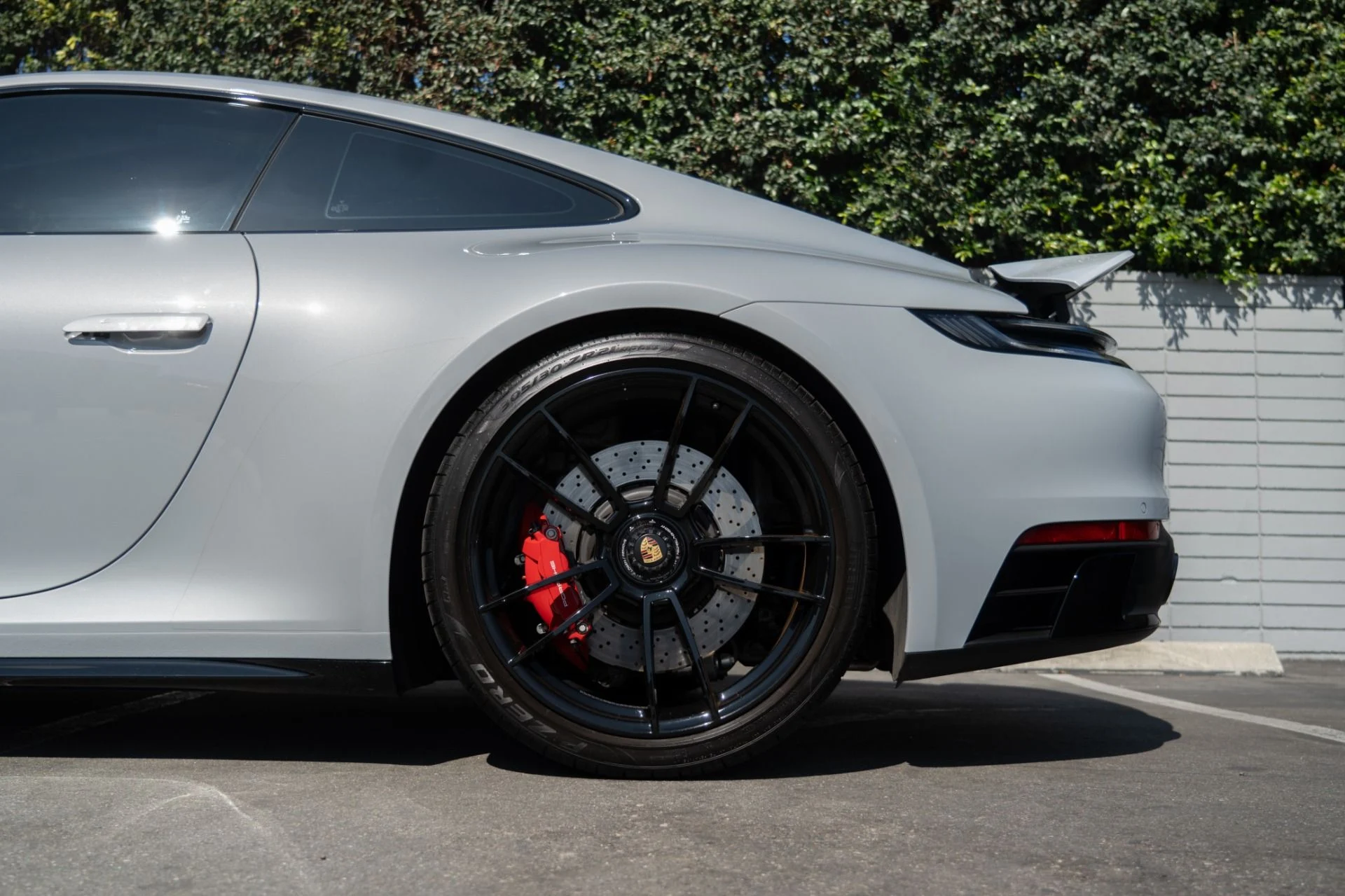 mph029_2558978840_Used_2024_Porsche_911_Carrera_GTS_1755716211_fc7ea3f1f6