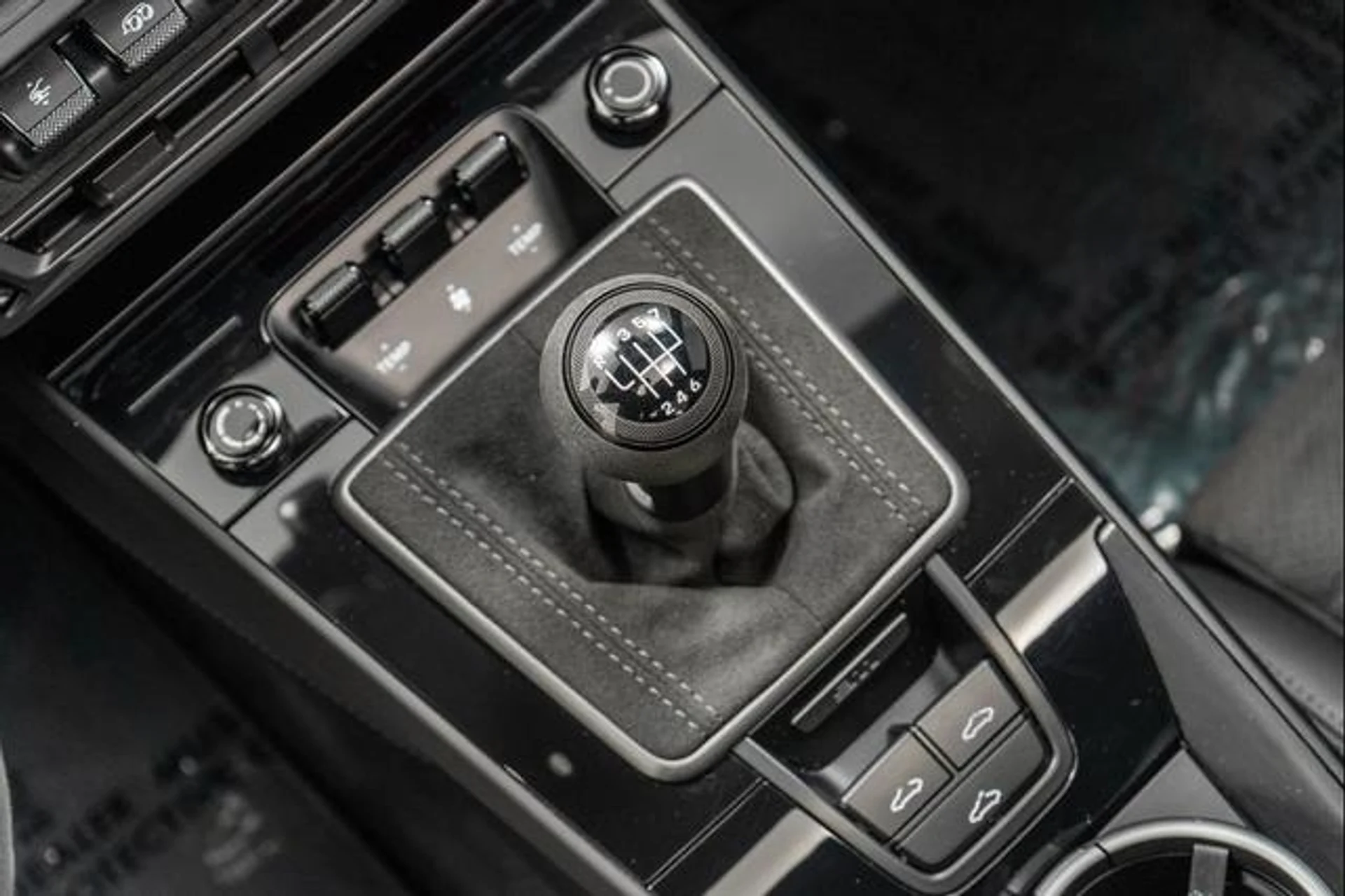 mph029_2562988116_L1_Nmb_S09o_Ab_D_D_Gm_GAF_3_H_Hm_Bg_D4_0e9cb8baf3