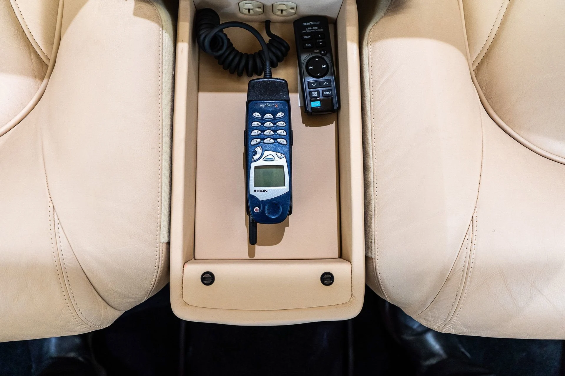 mph029_2569328445_3866a7ba296743fa88c88acaa7ce5d6f_27d140d5b1