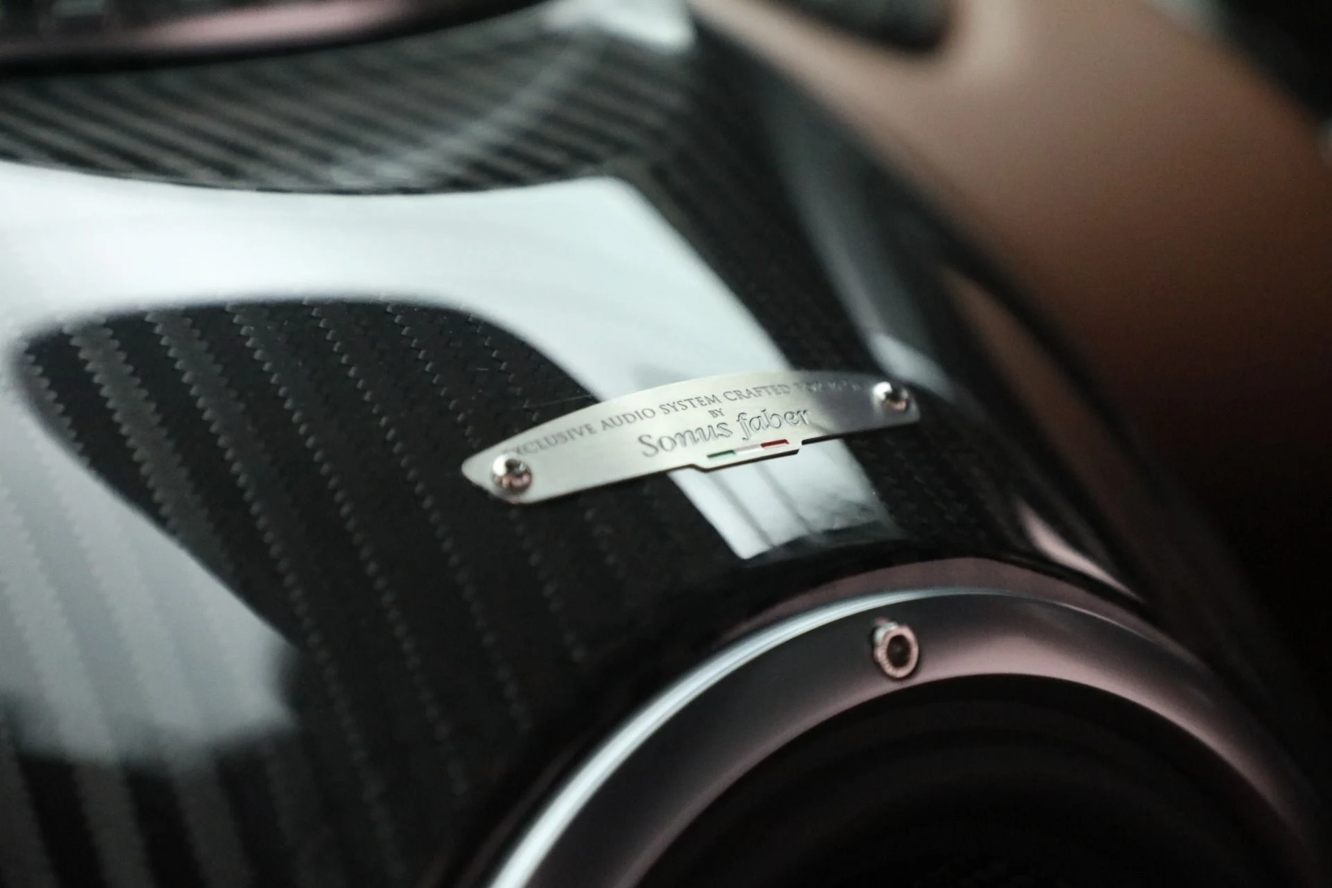 mph029_2572179792_Used_2014_Pagani_Huayra_Tempesta_111c87bb35