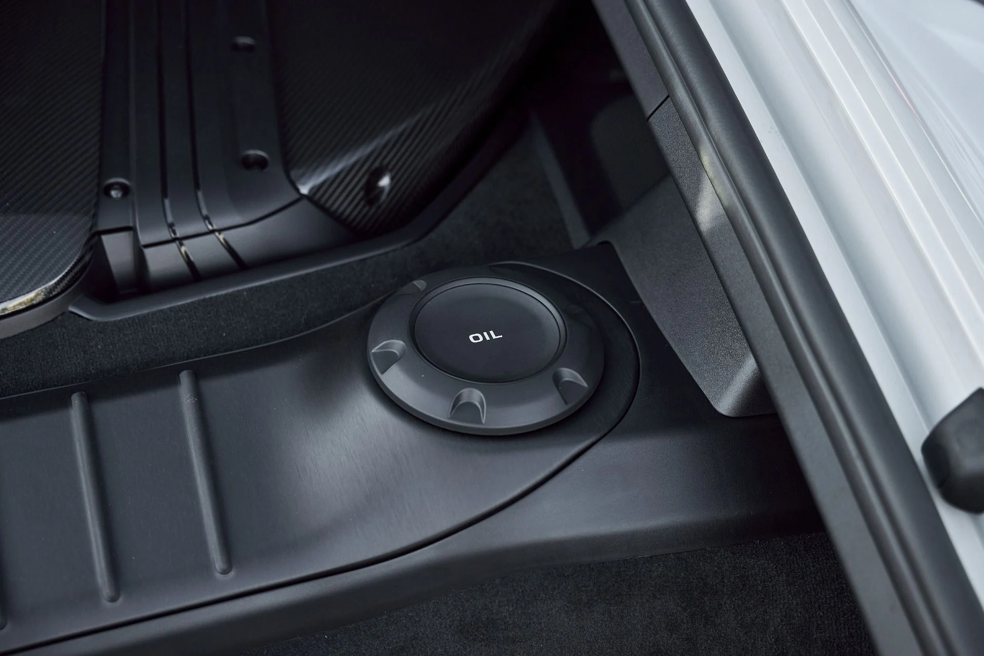 mph029_2583586736_Used_2024_Porsche_718_Cayman_GT_4_RS_1766514179_401b302521