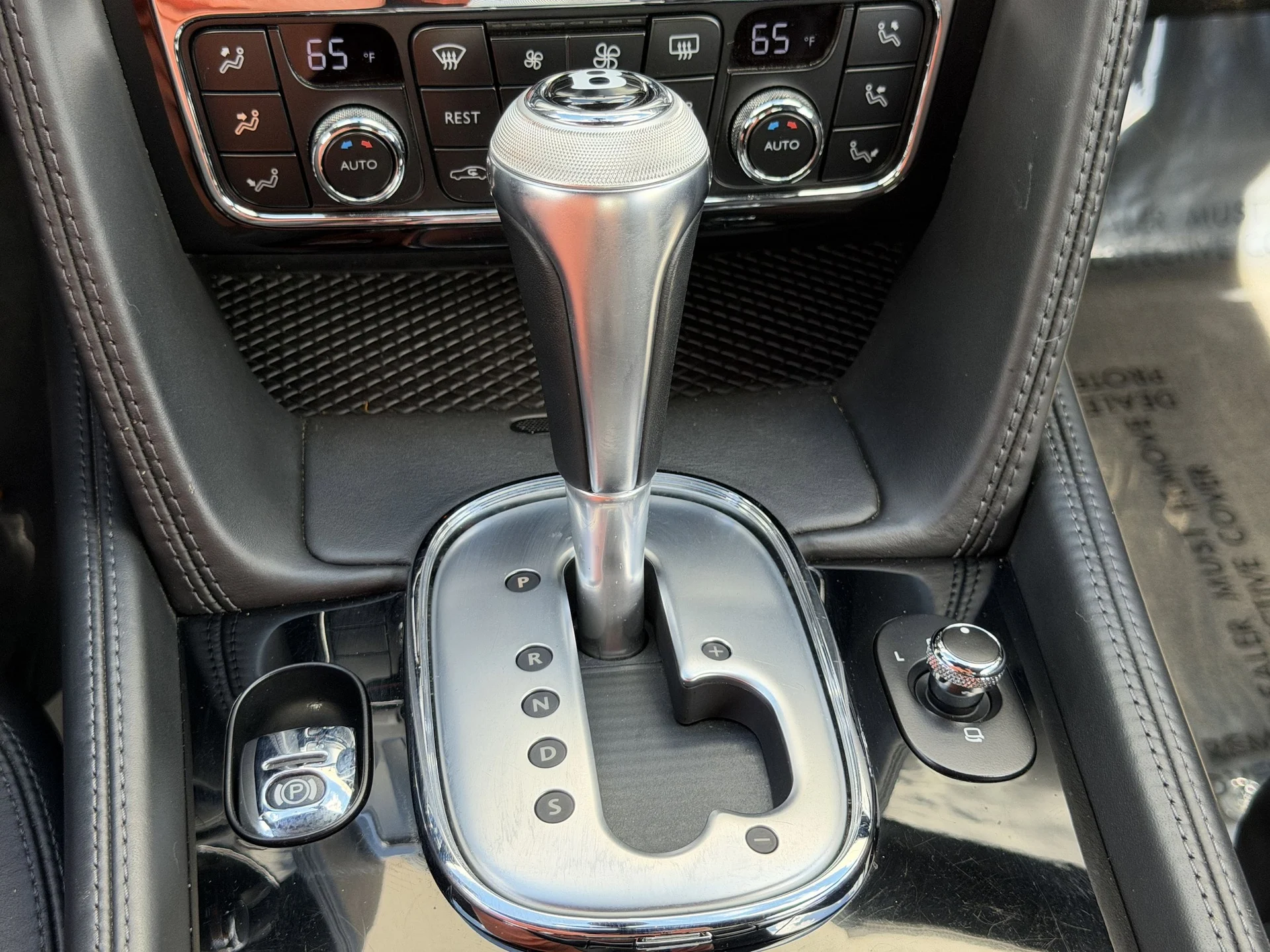 mph029_2586655972_c42db843d2f0153059775154307e4ae4x_480348160f