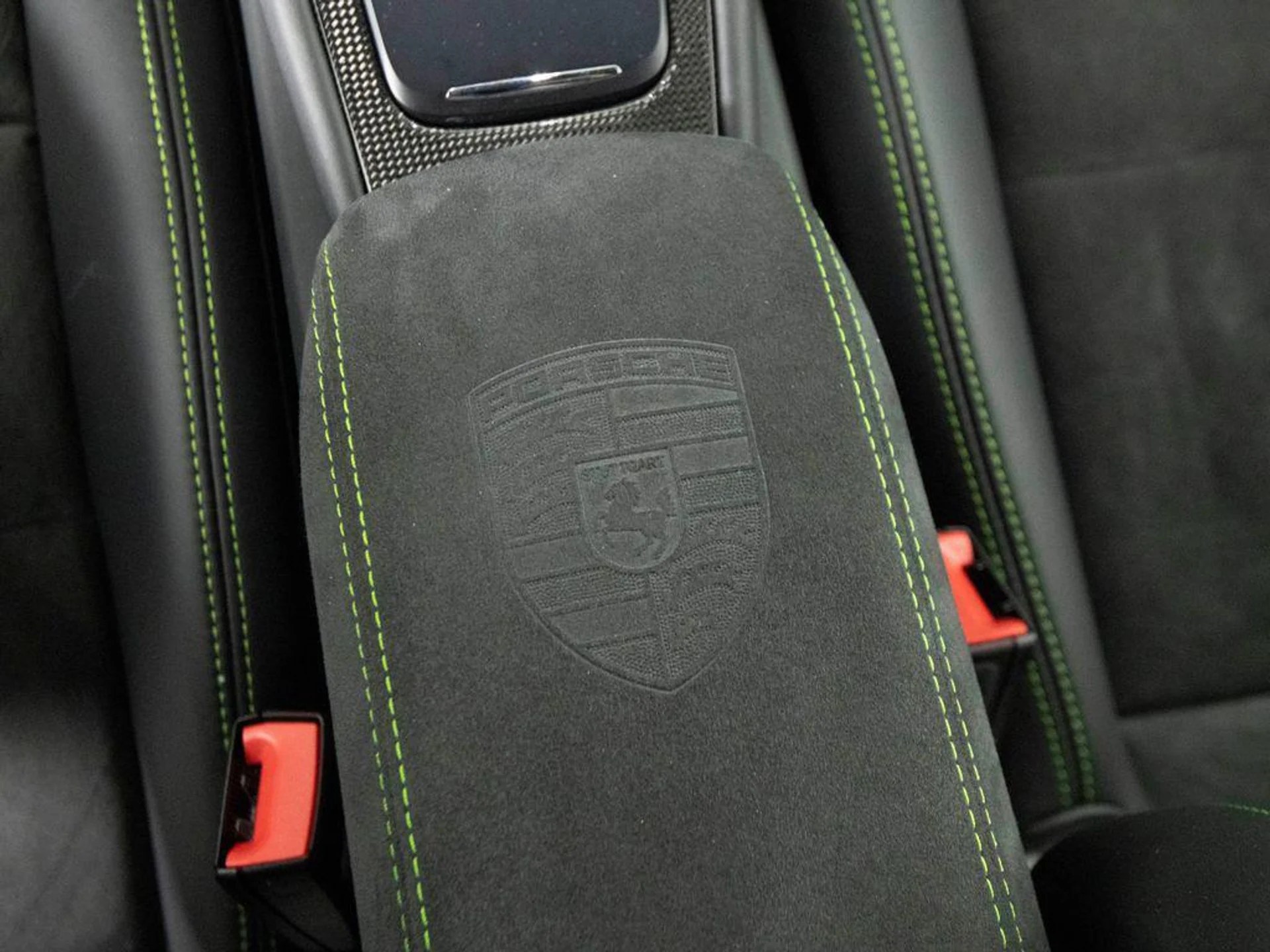 mph029_2596400968_AN_Agorhi7u_Gp_PF_Ujzjy_Dx3zd870_e07f8970c1