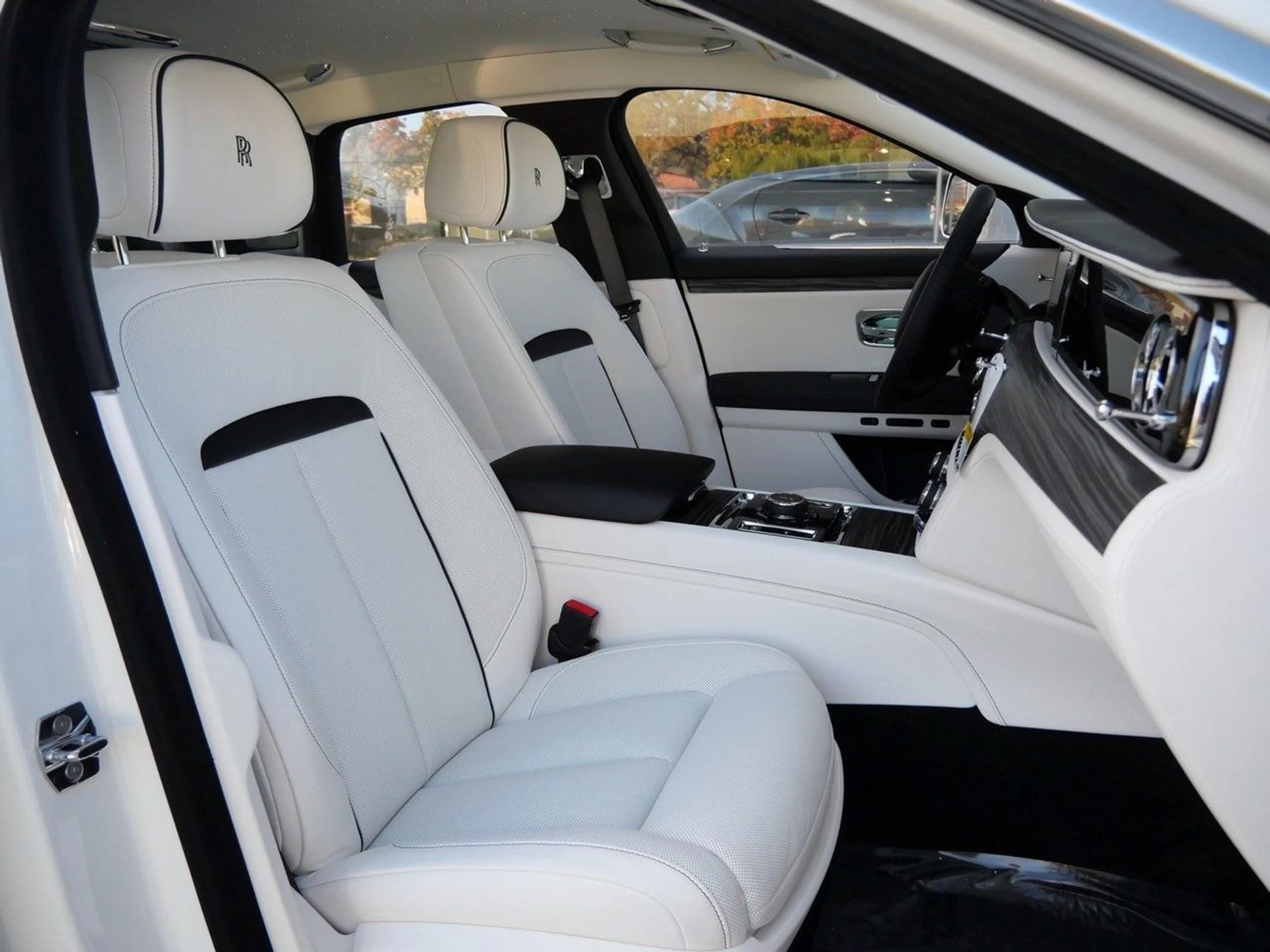 mph029_2596710010_5768c6d6bc15590a431565c5ded29609x_bed0245404