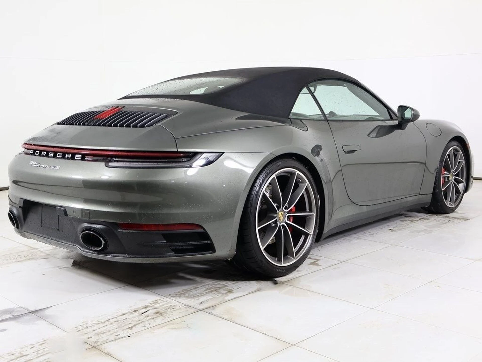 mph029_259992926_29fdb3c1410a293e6edaf61d162fc1aax_3b1b9fe460