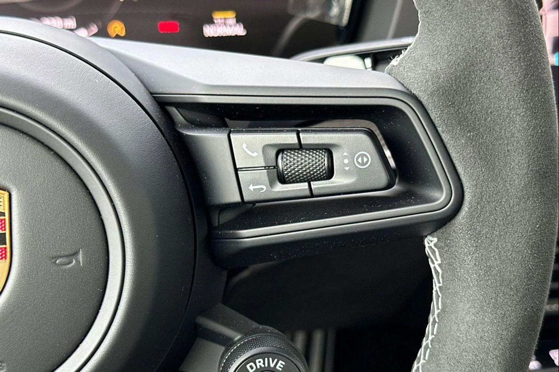 mph029_2600570223_03r0_W_Lw_B_Np4_O_He4f_Zi3o45_C1hhg_0feafc1ccf