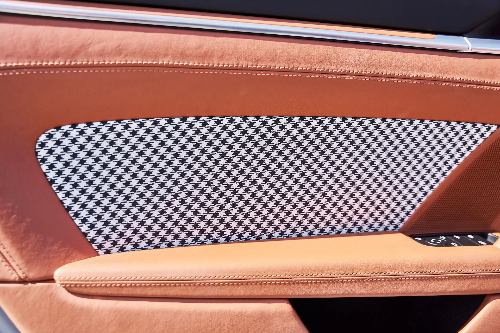 mph029_2601676962_Used_2024_Porsche_911_Turbo_S_1773968004_3618b9dabb