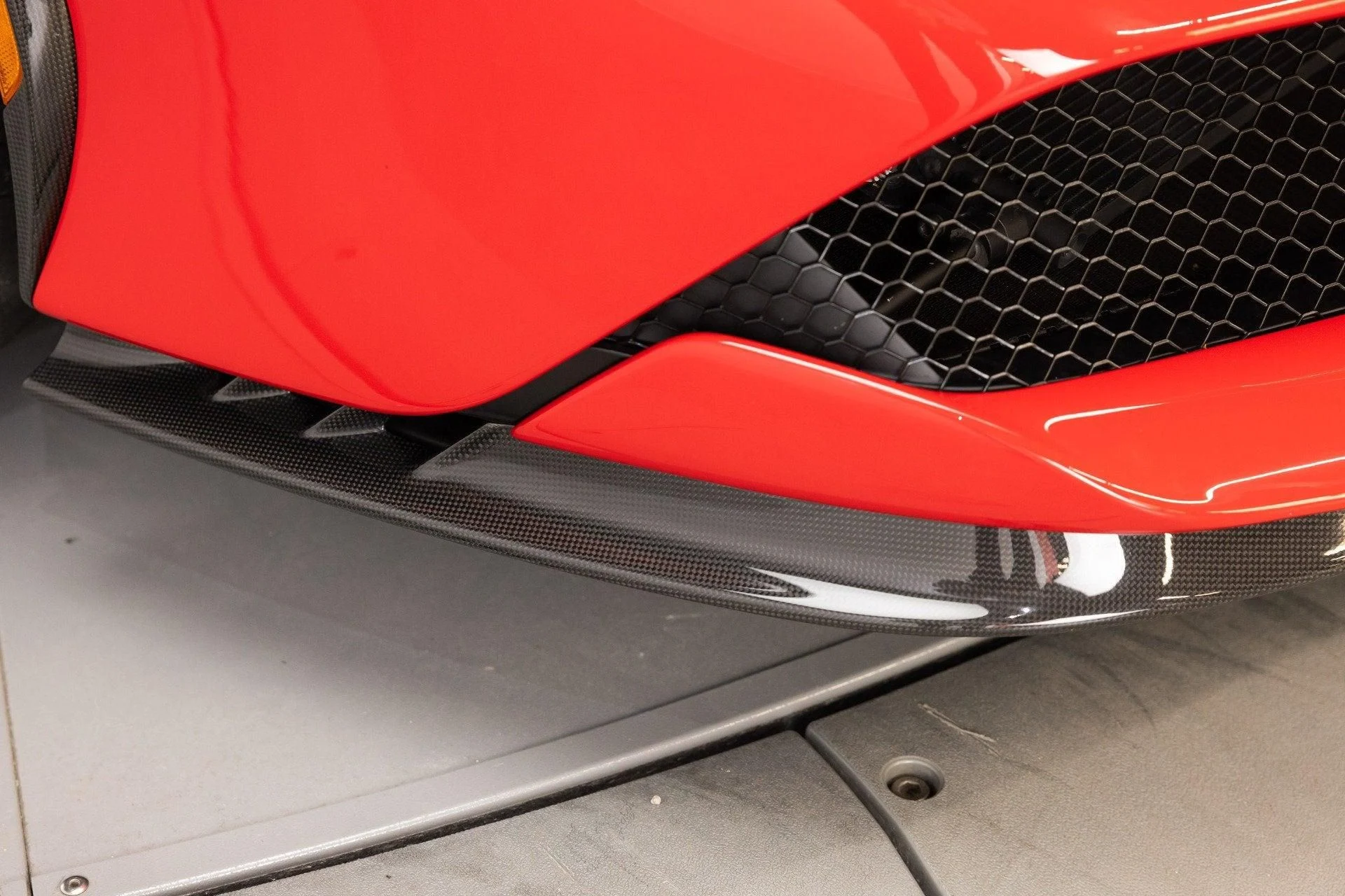 mph029_260651755_Used_2022_Ferrari_SF_90_Spider_1788255965_ad69bd75fd