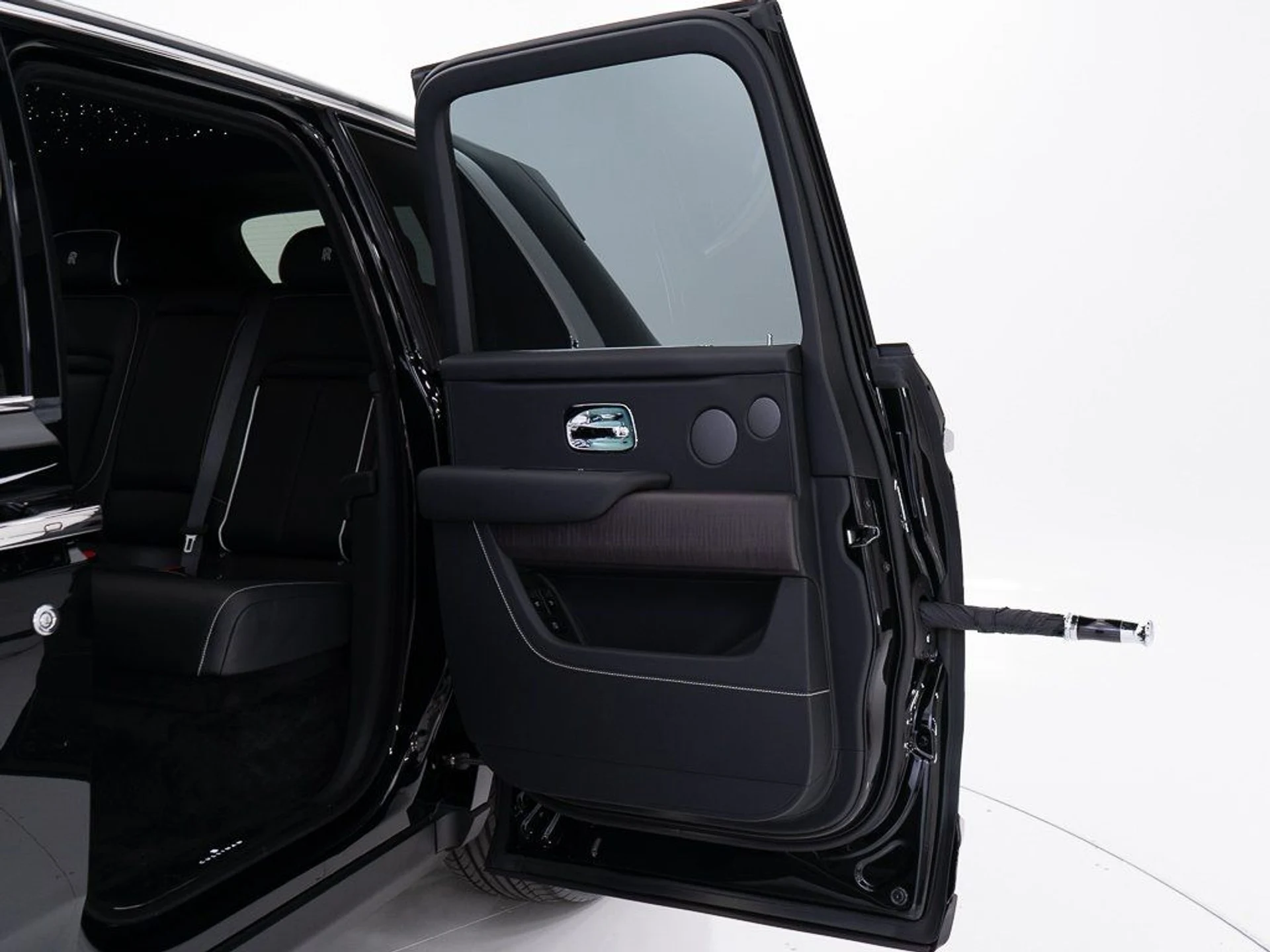 mph029_2606927418_6a08033057f9a90a46e036790756e91d_9a48bcba29