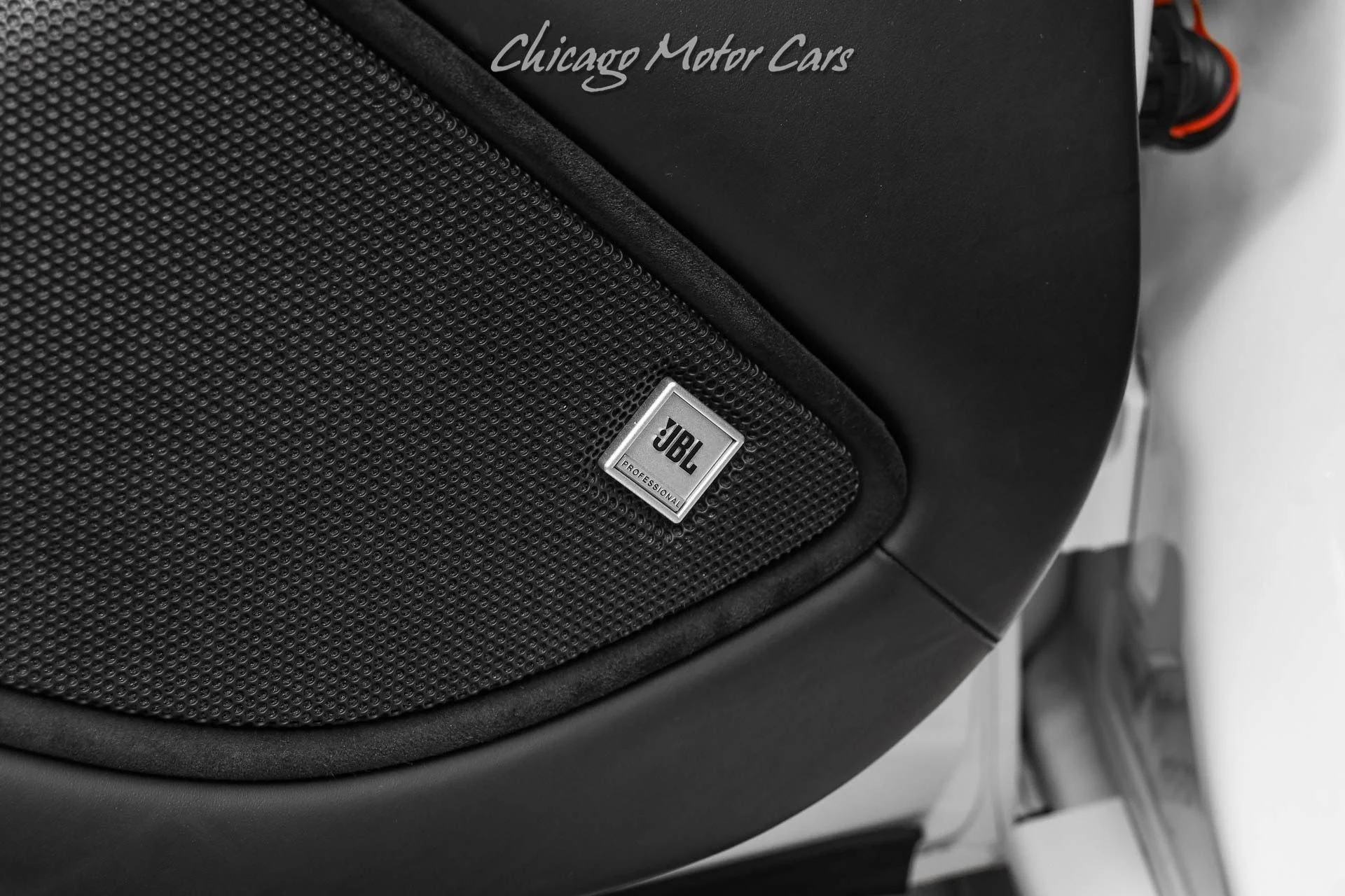 mph029_261211403_13836_p30_l_4a67b726aa