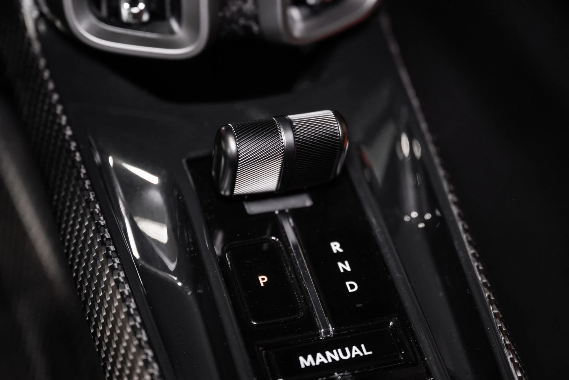 mph029_2613783454_New_2026_ASTON_MARTIN_VALHALLA_1775445551_da60cf6a33