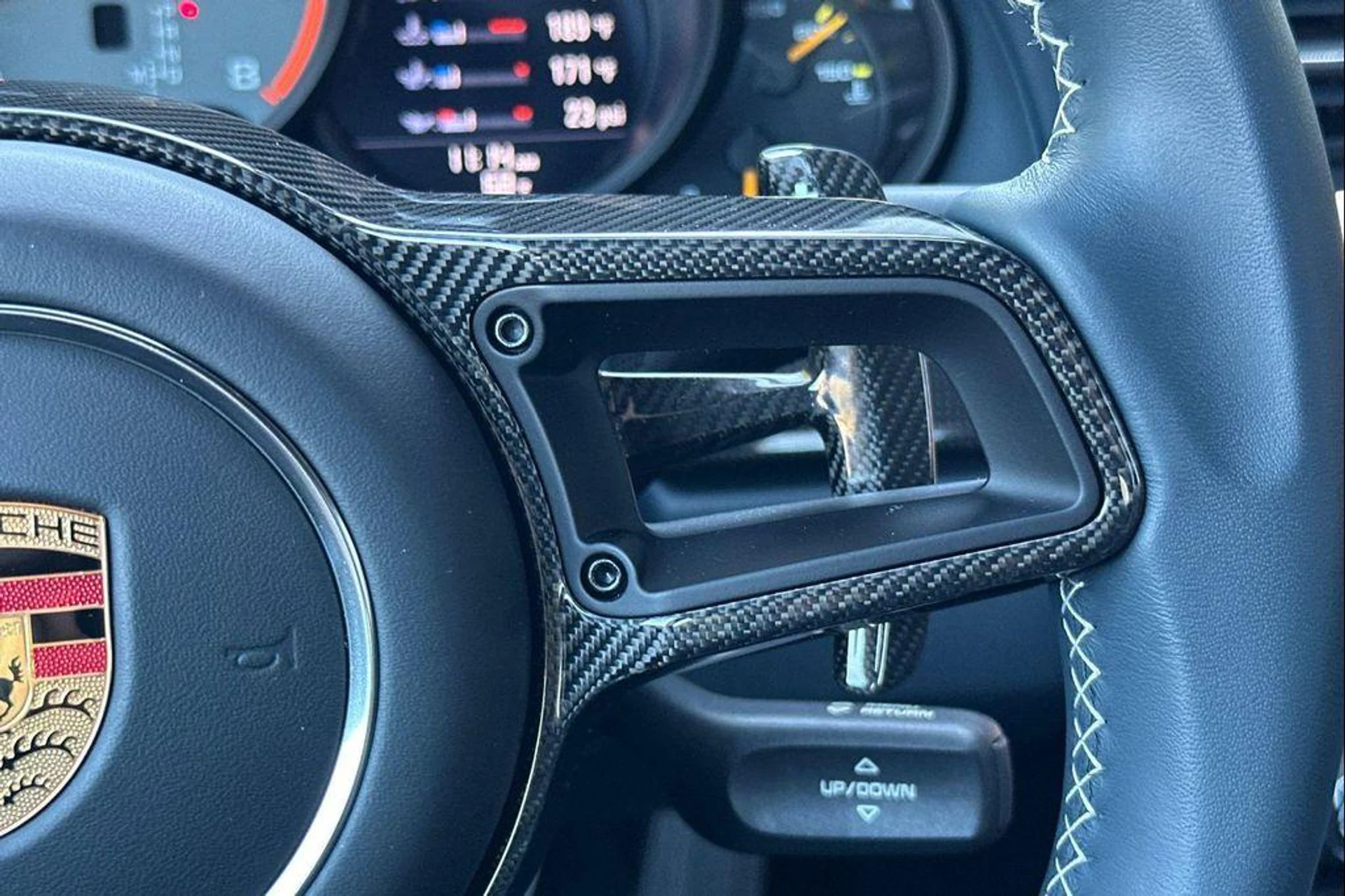 mph029_2615269826_c9a_Z_Yv5_WI_26_XJ_Vz0_GL_Fae9zx2rg_2bfe74a78f