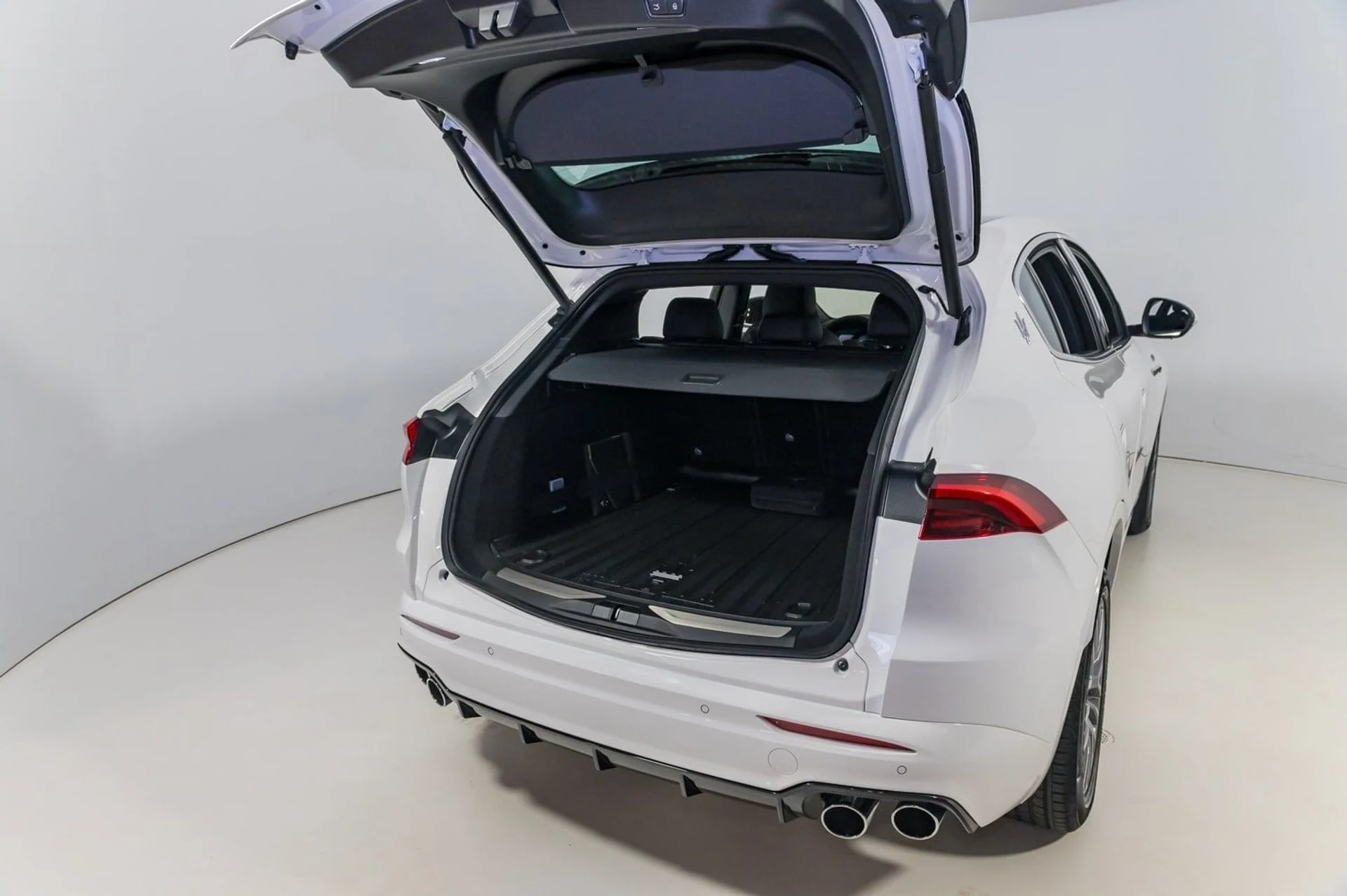 mph029_2632751704_ba222a1c8aaab74fb957d475b921cbe9x_254c5bea9a