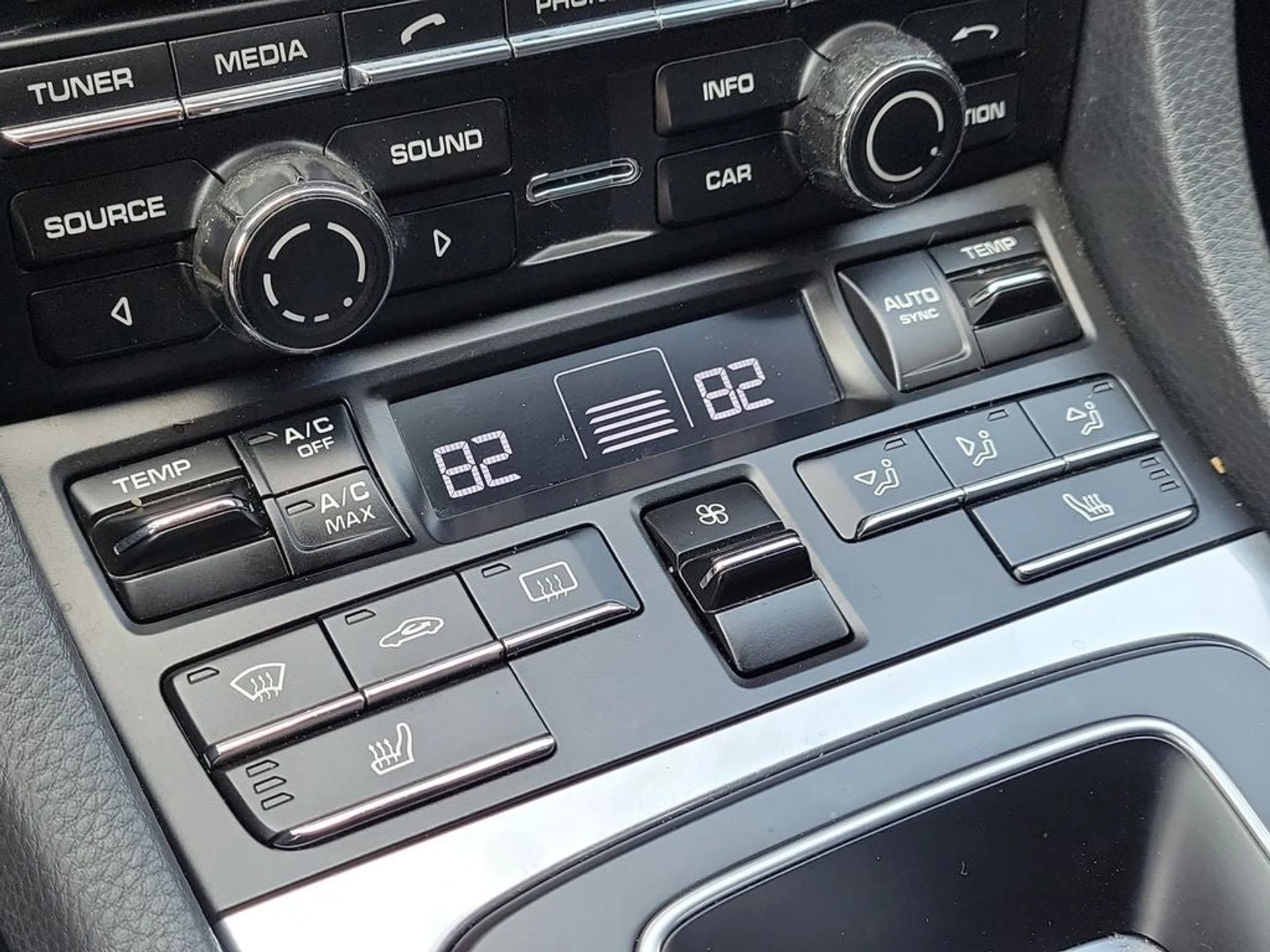 mph029_2636692247_30_d2cb54e9a4