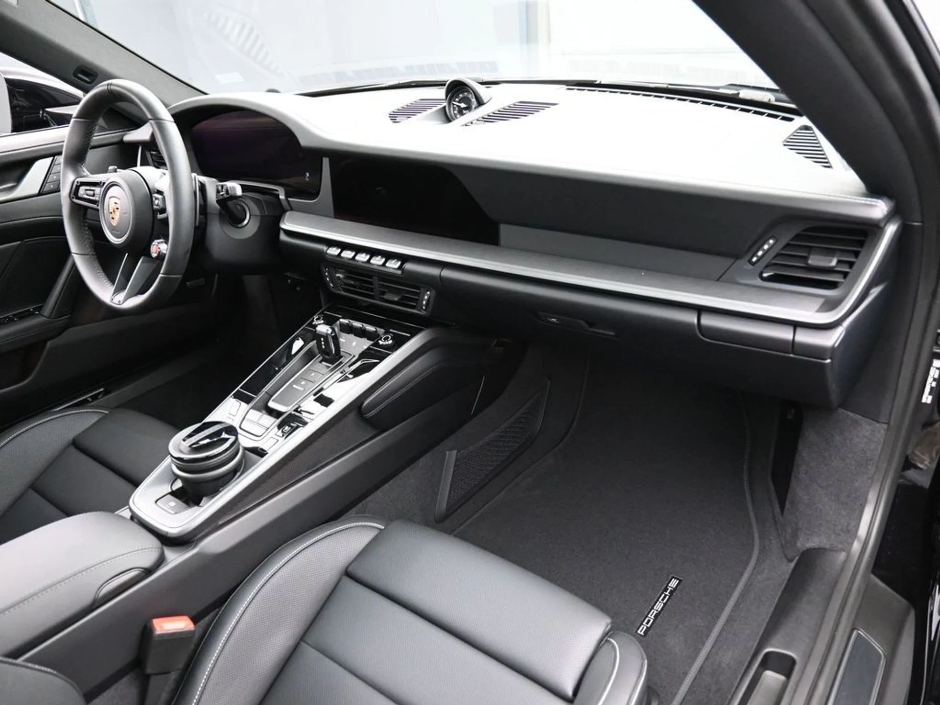 mph029_2643793209_image_29_9a00f78e1a