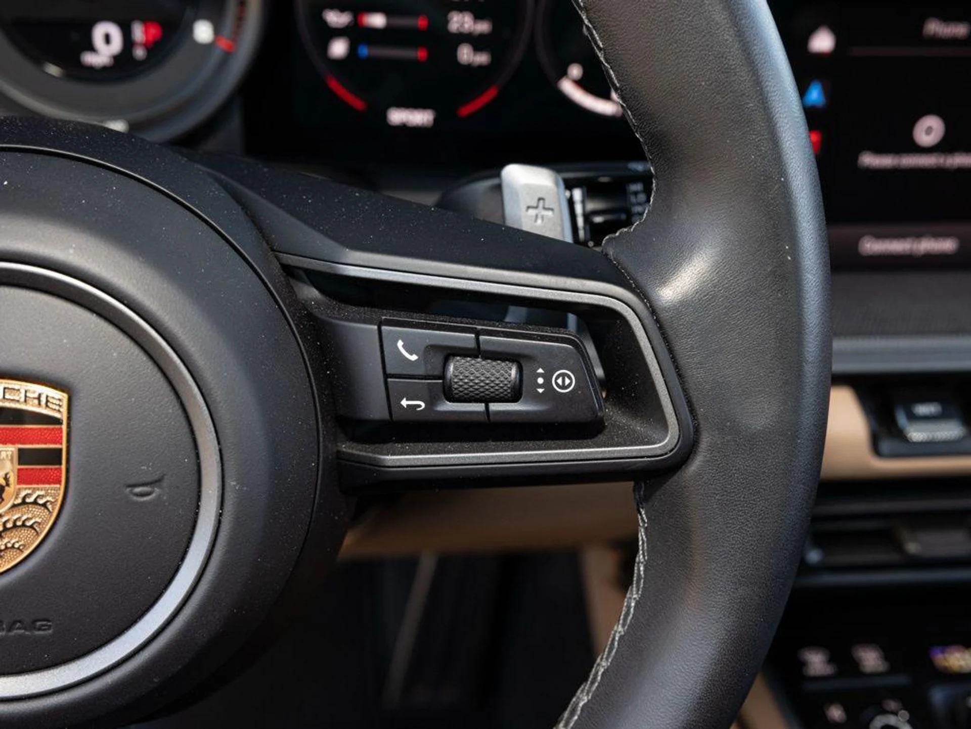 mph029_2649455660_495502932_69a45142ae5c6c0dfd47f7d5_139c34f02c