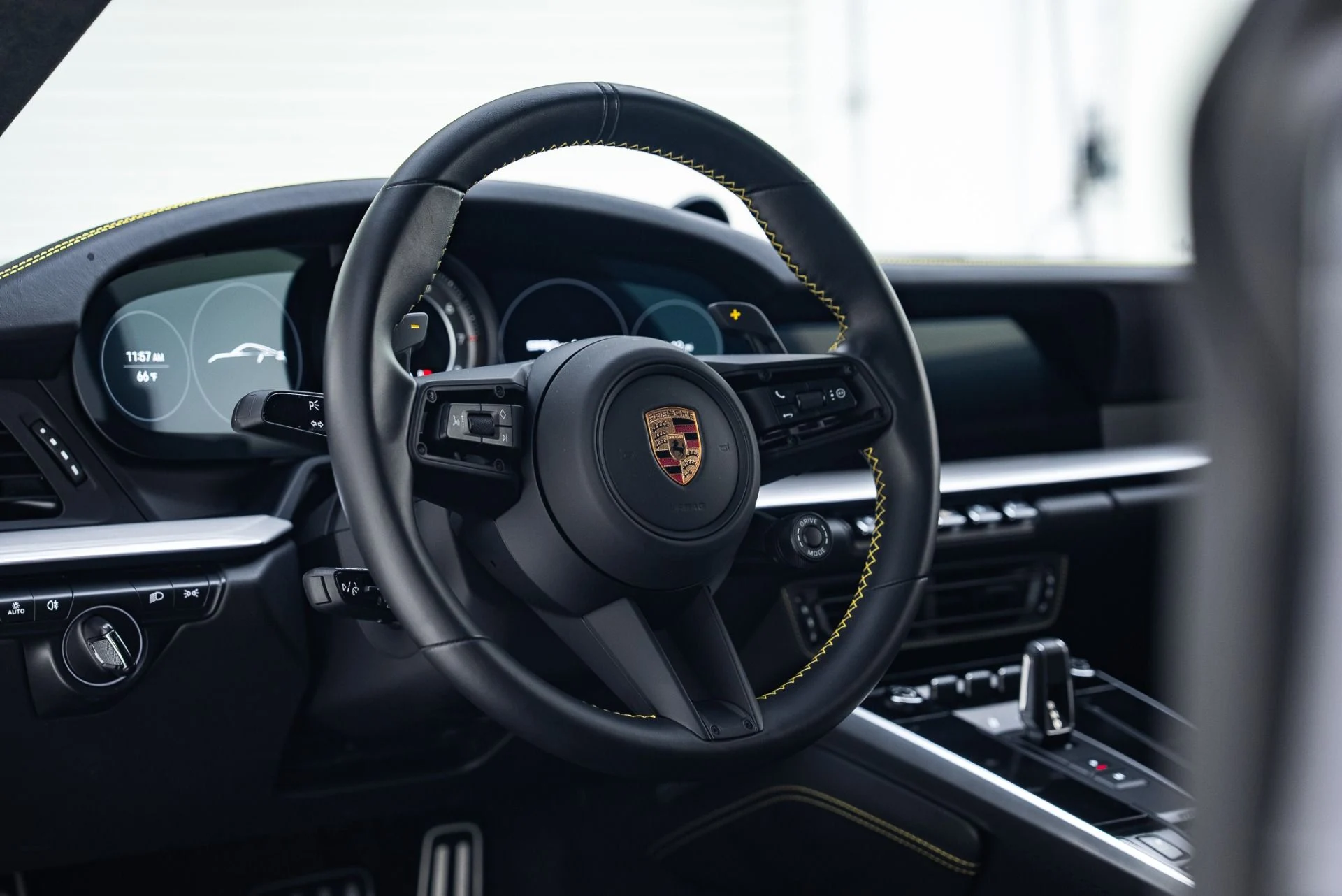 mph029_2656396684_Used_2022_Porsche_911_Turbo_S_1766184757_1e7ded5c0d