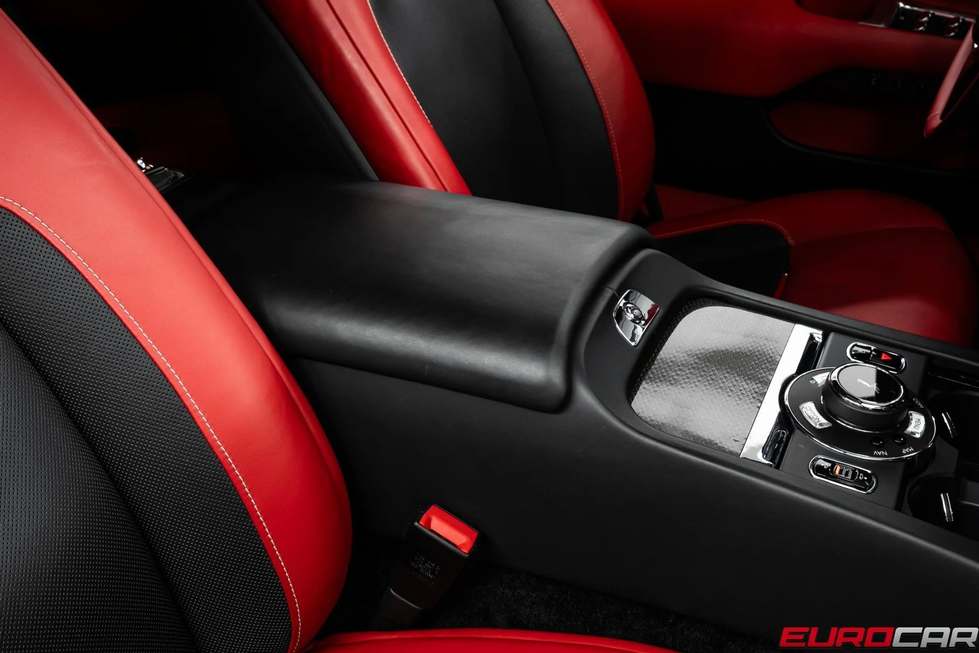 mph029_2658276918_image_30_c7eadaa2a4