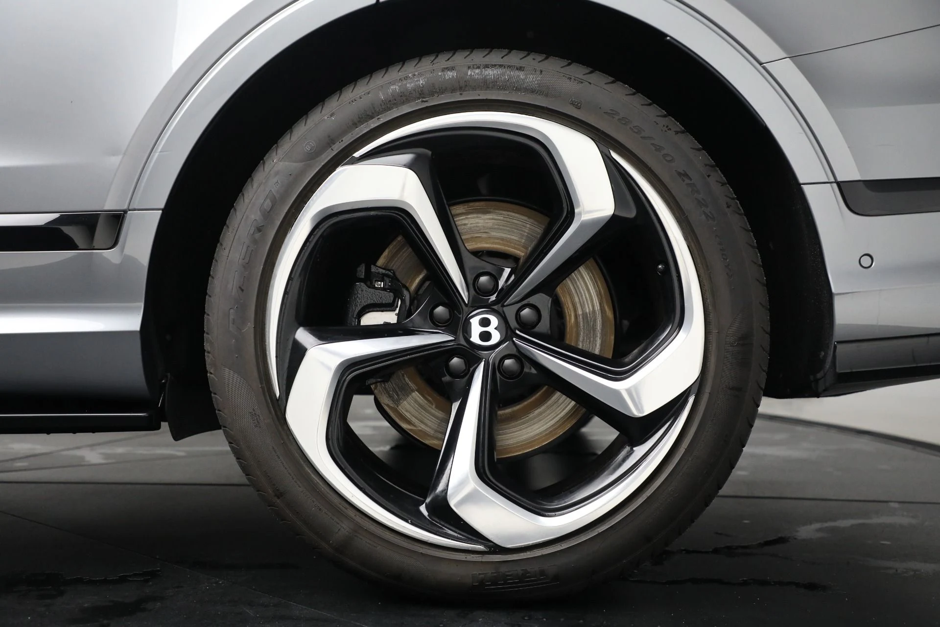 mph029_2664370494_Used_2022_Bentley_Bentayga_S_V8_45aa83a3ae