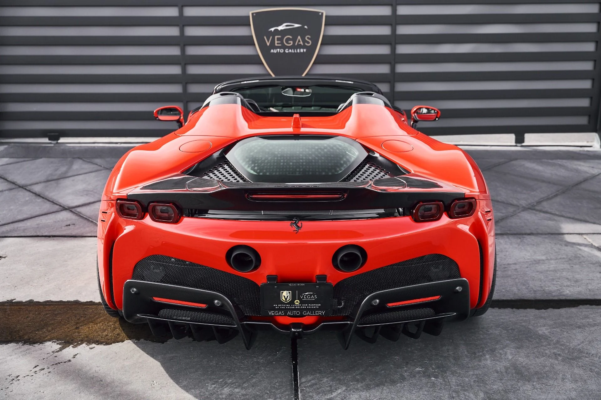 mph029_2679557300_Used_2022_Ferrari_SF_90_Spider_Base_1770767920_797e987783