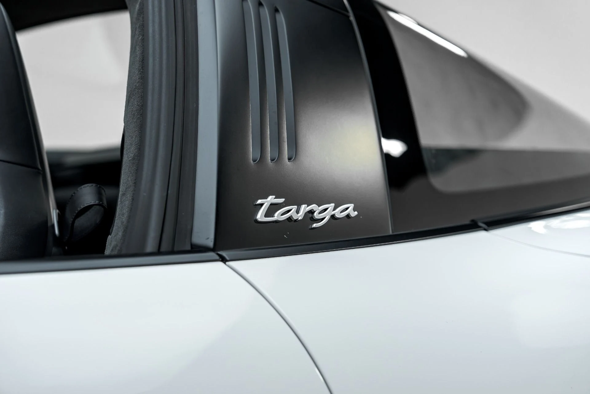 mph029_268333194_Used_2024_Porsche_911_Targa_4_S_1790017638_82223e66c2