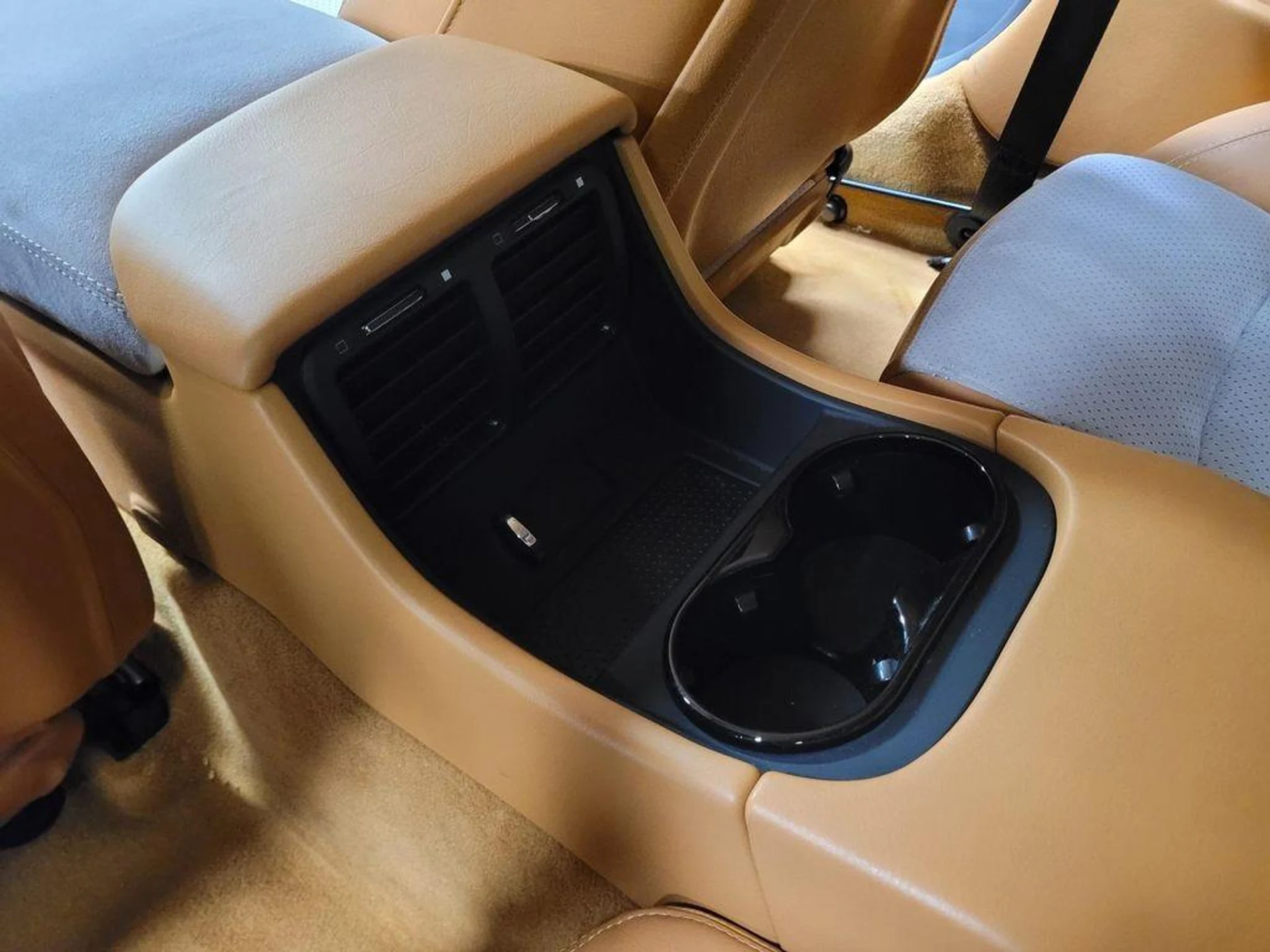 mph029_2699576707_4hn_P_Wlr_Ta_A_Ys9_XN_1_MQ_q_NMFUTE_5dc6a7f5db