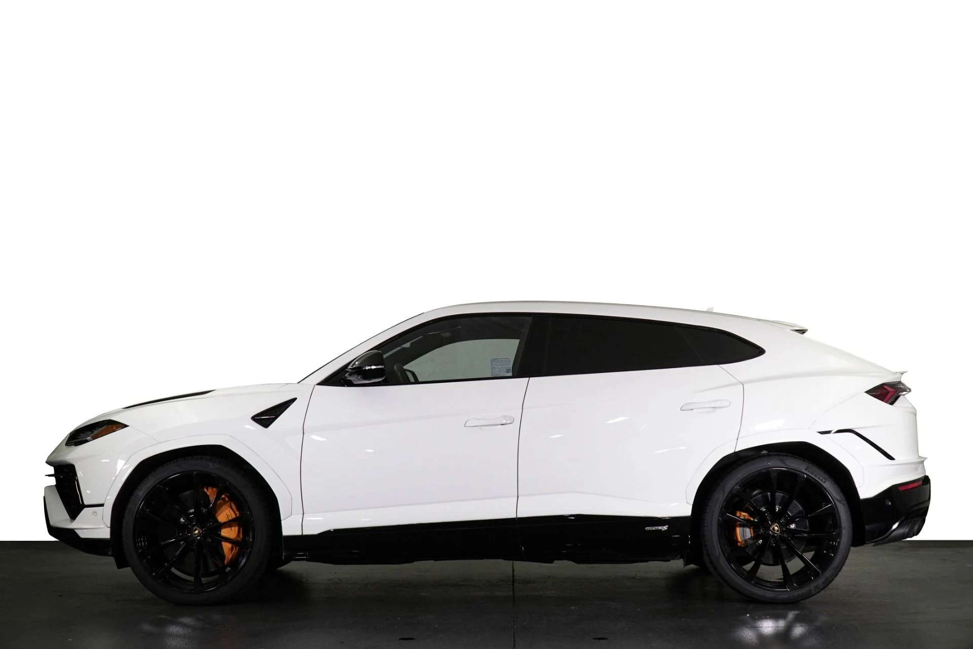 mph029_2711134786_Used_2023_Lamborghini_Urus_S_1772131380_3cbd874a03