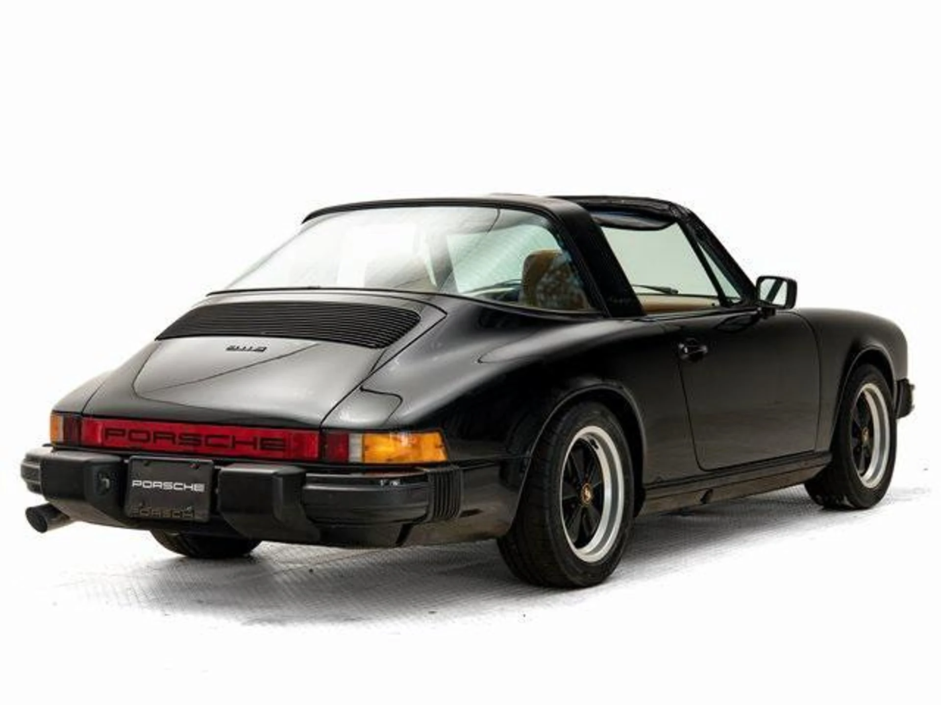 mph029_274460339_hd_N_U3km_X_c_N30_EKGEZ_4mixl0_E_9f6f543512