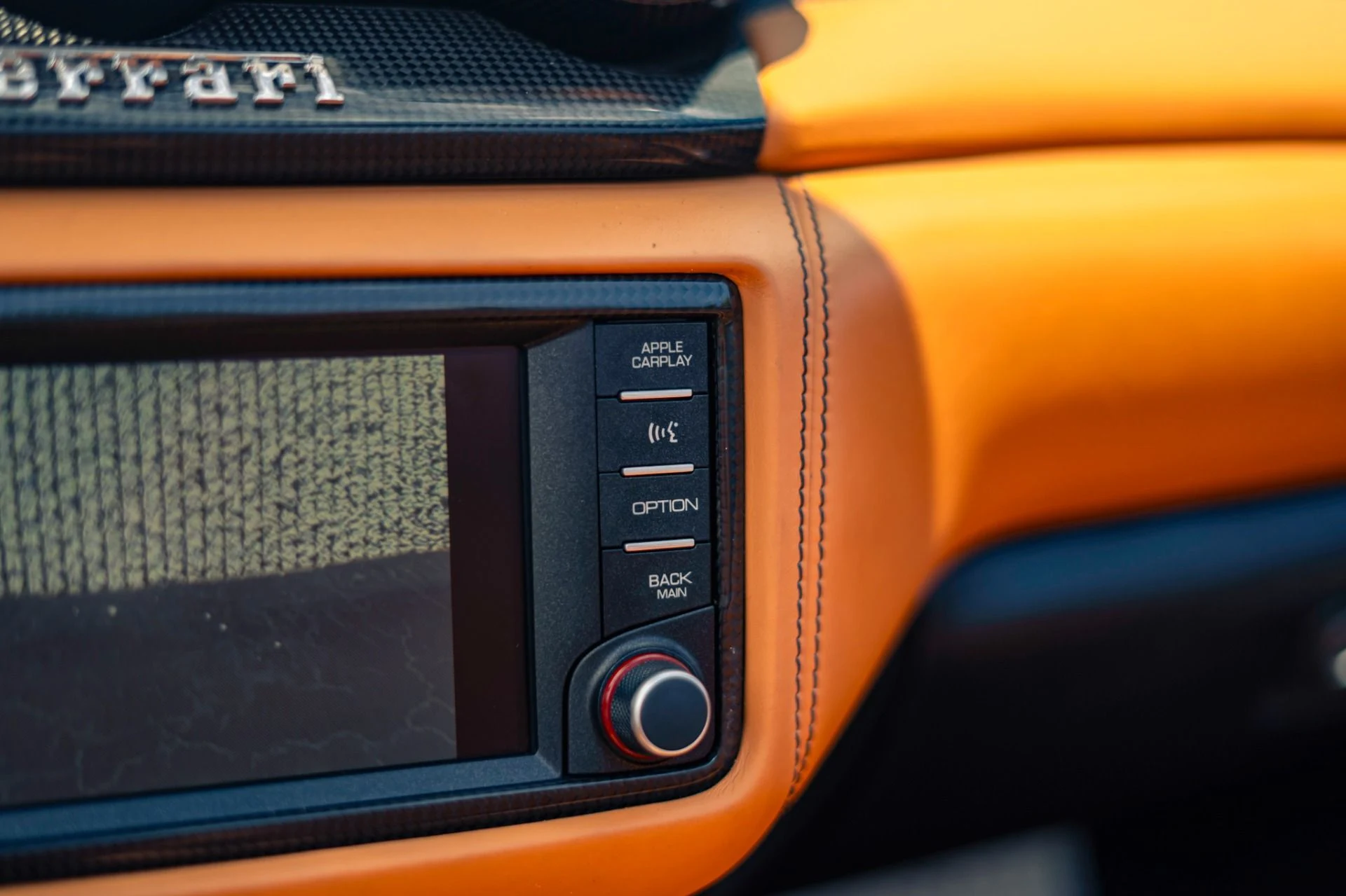 mph029_2754529251_Used_2016_Ferrari_California_T_1777481400_65507bf0db