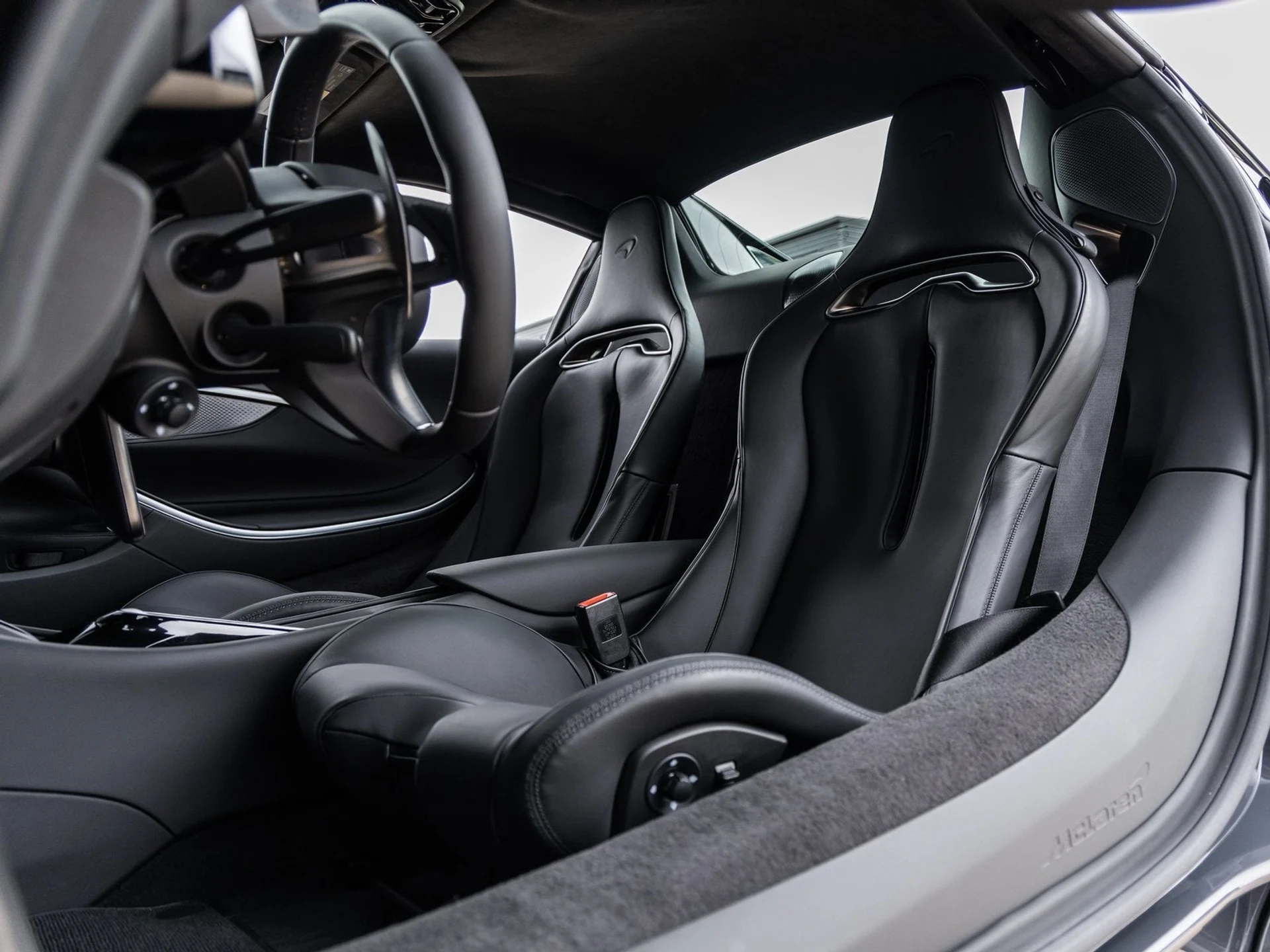 mph029_275578348_30_ae7bab1c1c