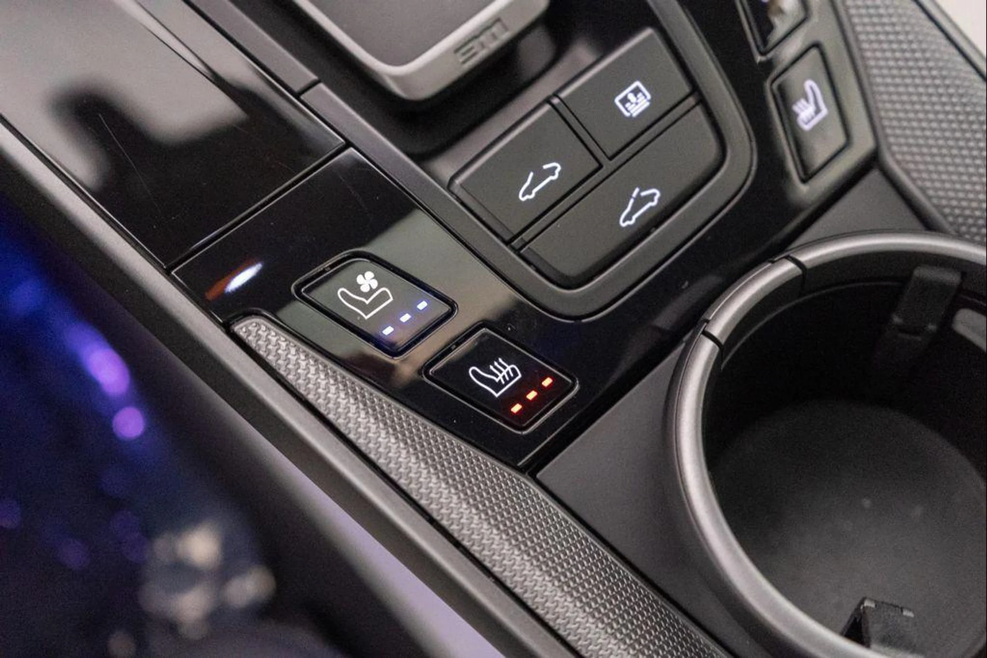 mph029_2759673368_U0_Zt_N8tp_L_Zq4sa_Nt_Rne_I9l9_LMOE_738055ba4f