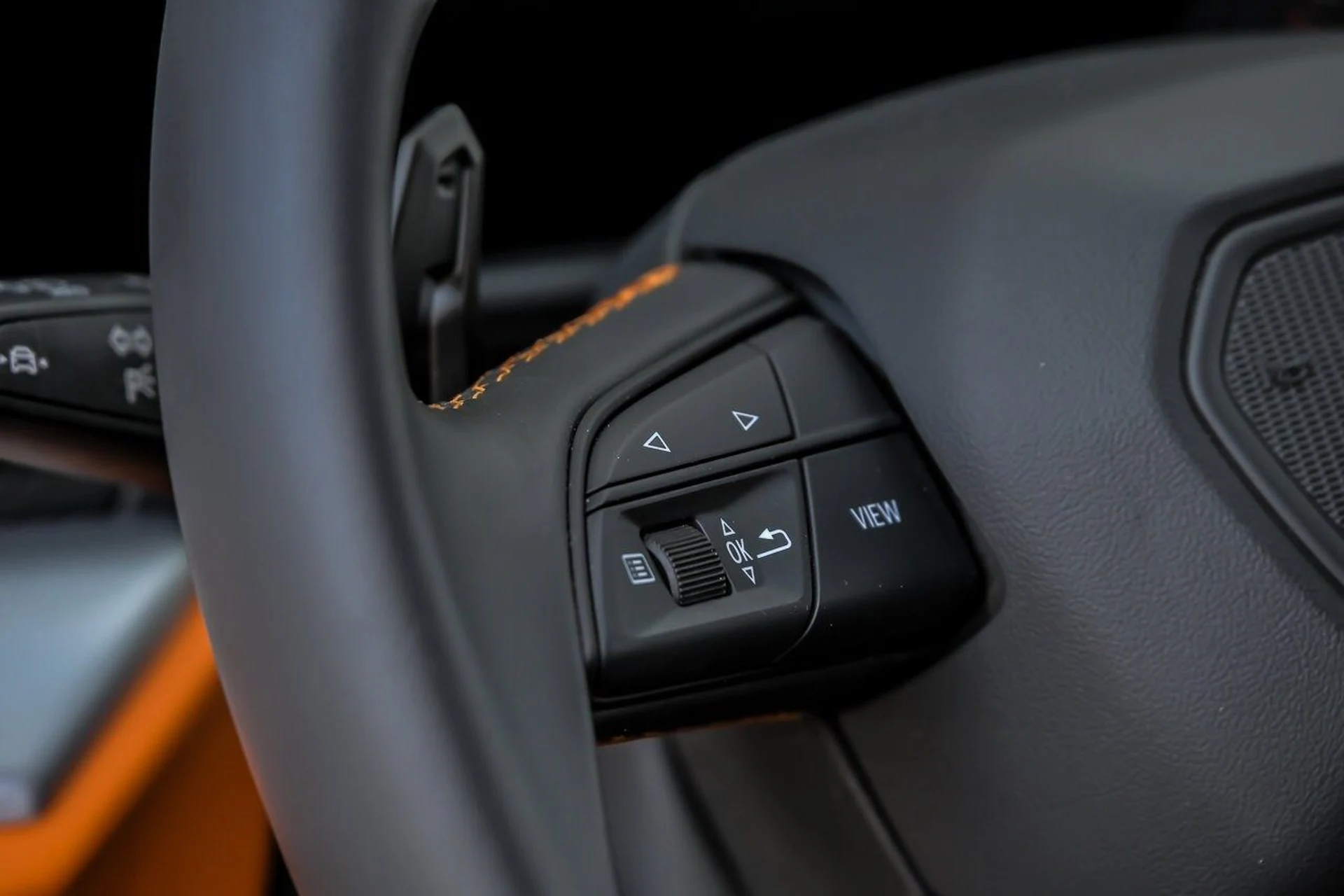 mph029_2763729421_6fb793befc6bba019beef80c04880b7dx_b7a2783888