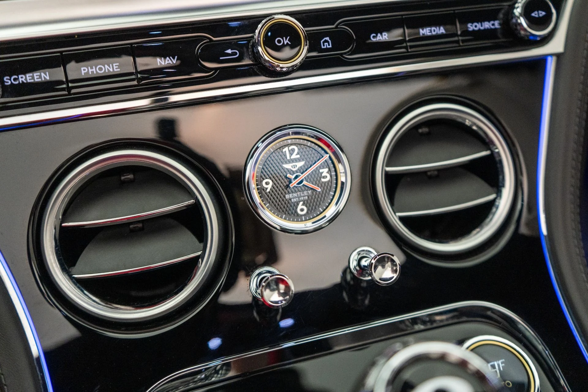 mph029_2764571844_Used_2023_Bentley_Continental_GTC_S_V8_1775843308_41d6274c90