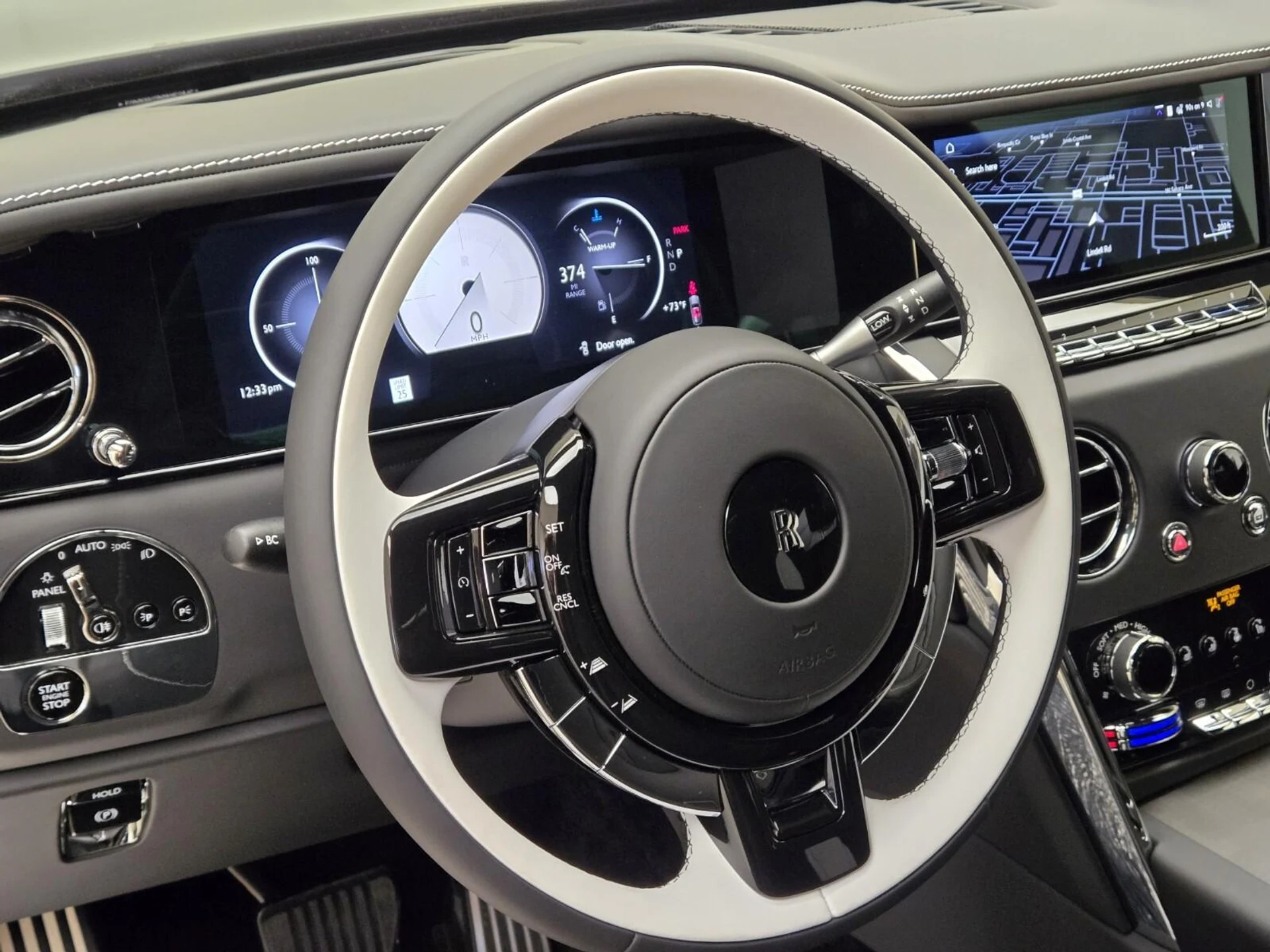 mph029_2765767711_New_2026_Rolls_Royce_Cullinan_1776489343_8eca7cef04