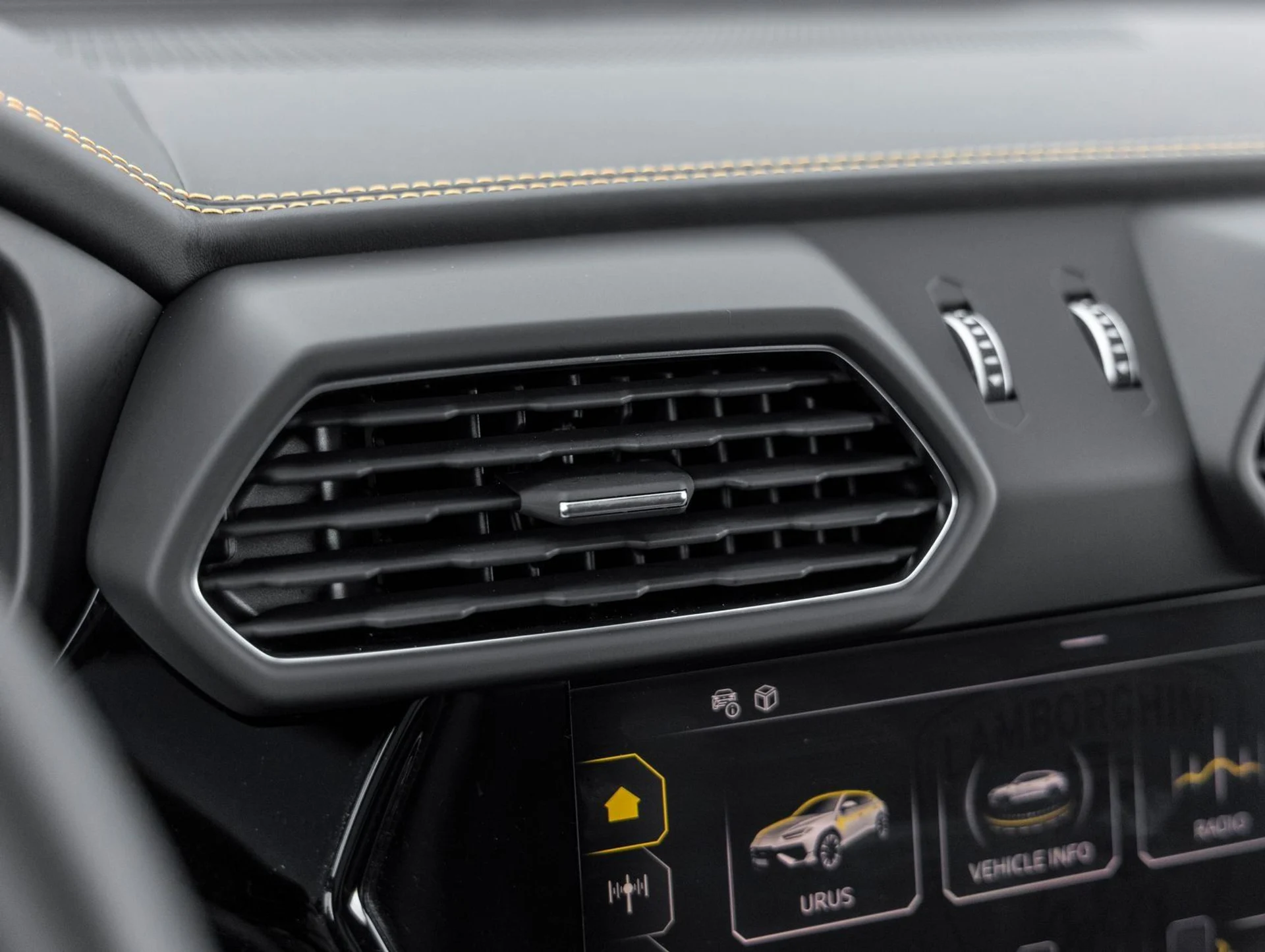 mph029_2779057490_30_c7ae1c9692