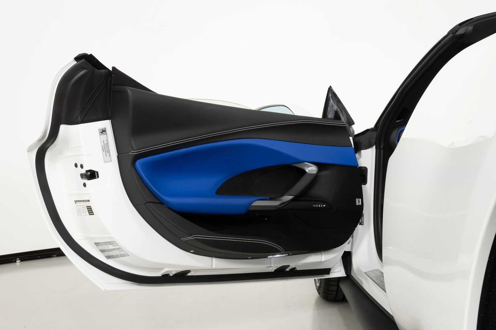 mph029_2781141037_bc15cb0d4fa42588f5a5677c98a21890_ef1d0d815a