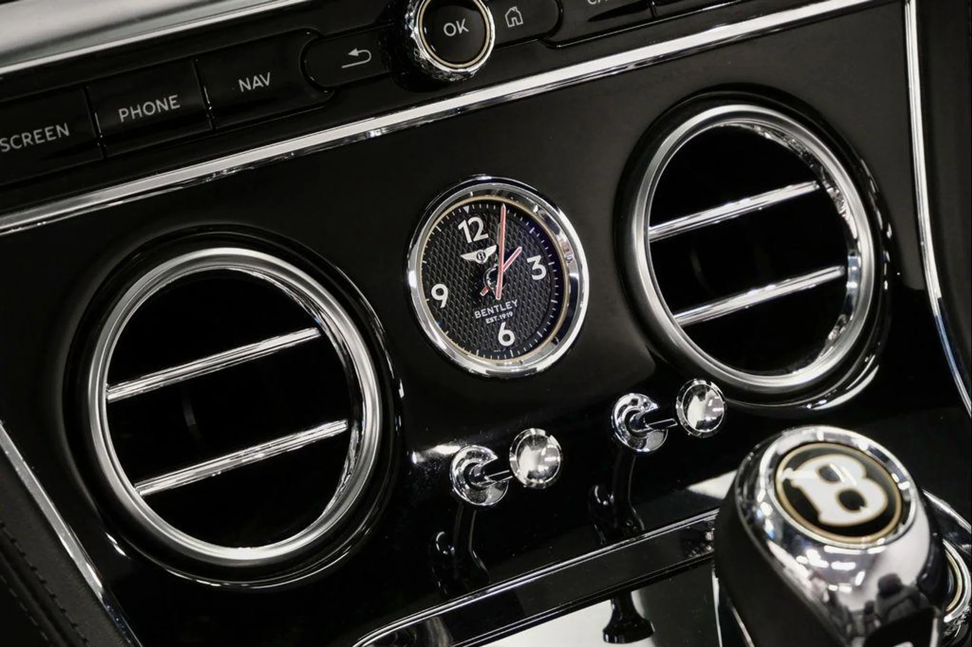 mph029_27979644_c_LY_Nnef_Toqo4nhv_CBHV_Rv_W3_Ul_FM_6c46aea38d