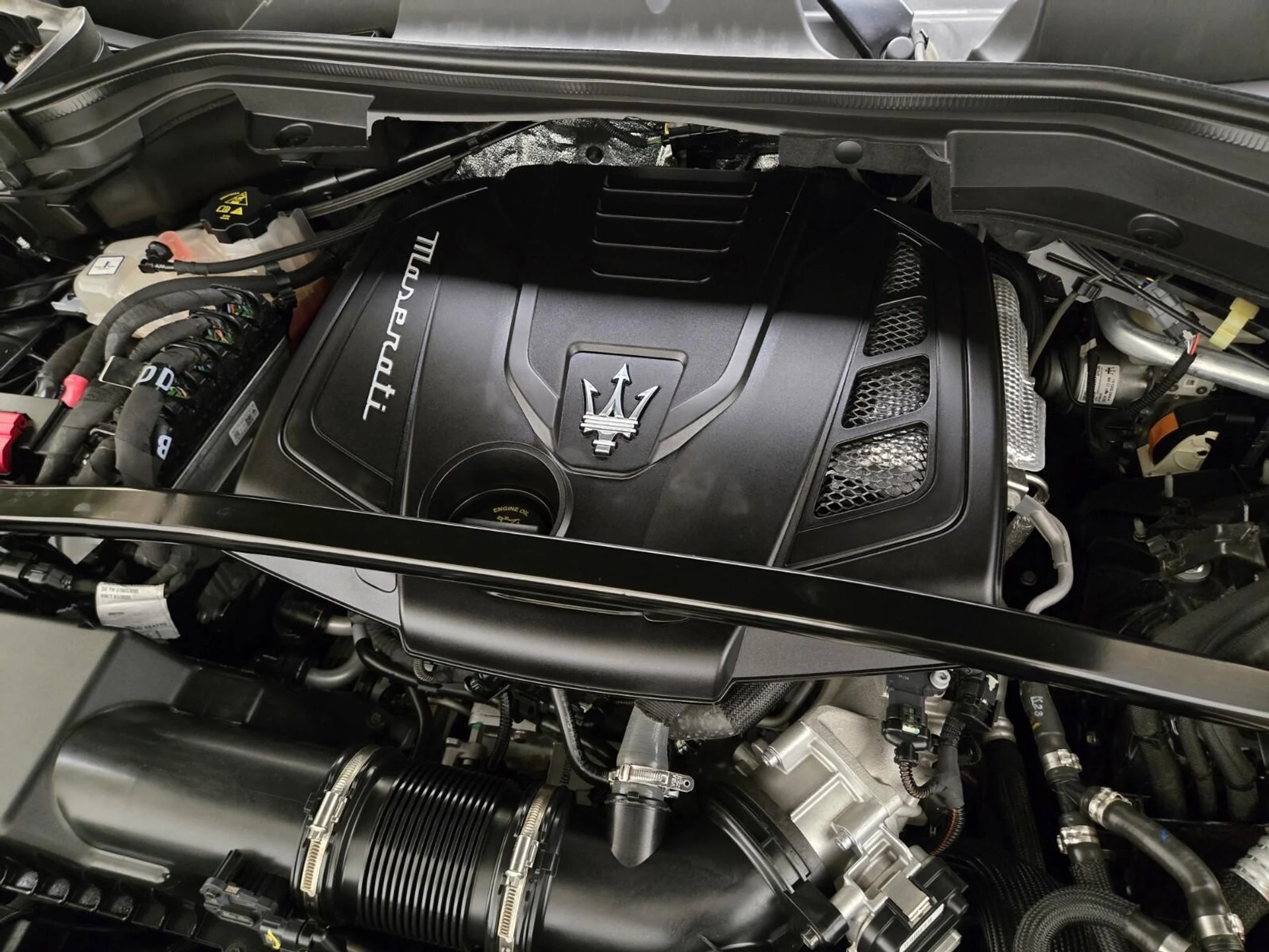 mph029_2800210519_Used_2023_Maserati_Grecale_GT_1789624525_af2547f67e