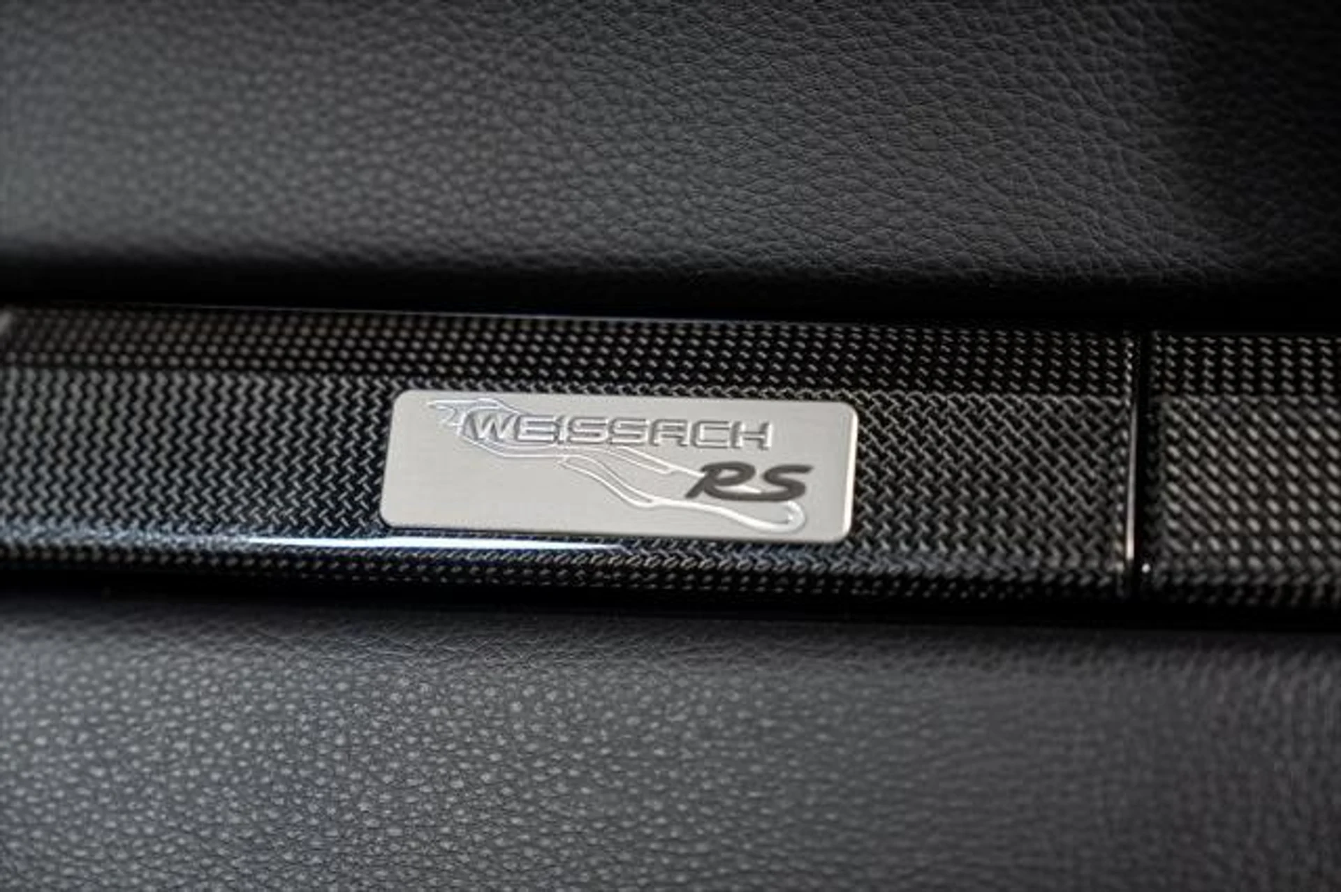 mph029_2801744642_bo_P3n_nq5vf3fzy_ZWFW_73uw32_Do_9ac11e045c