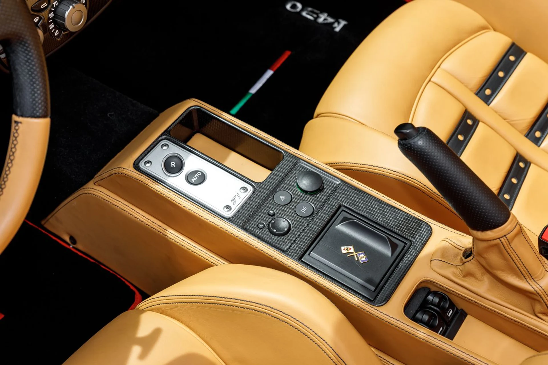 mph029_2803357307_569_p30_l_b97cf0fa65