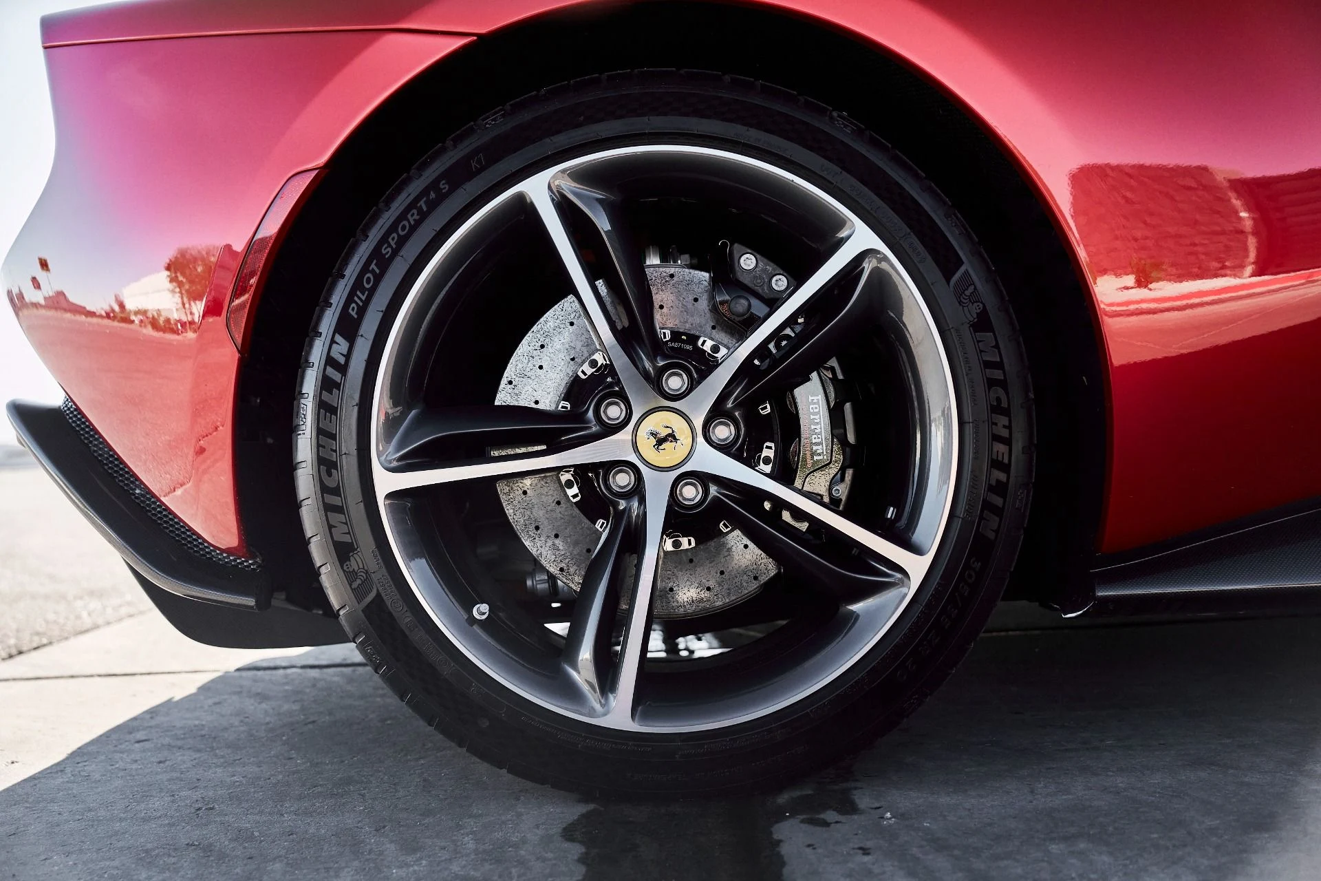 mph029_281326413_Used_2024_Ferrari_296_GTB_Base_1766793138_01d78e6698