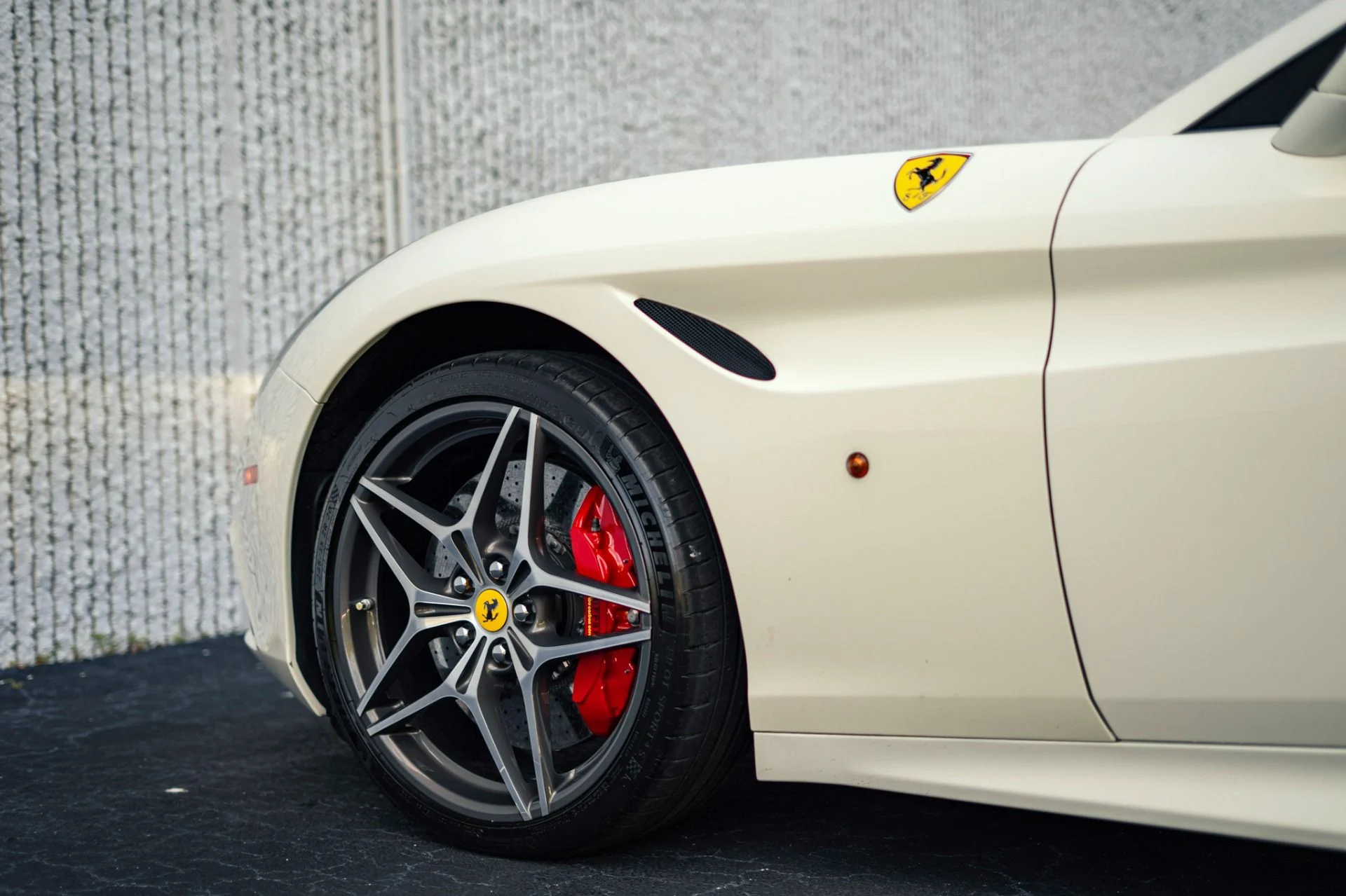 mph029_2818483332_Used_2017_Ferrari_California_T_251_K_MSRP_Special_Handling_Pack_Daytona_Seats_Powertrain_Warranty_1779481555_ad415f5aa8